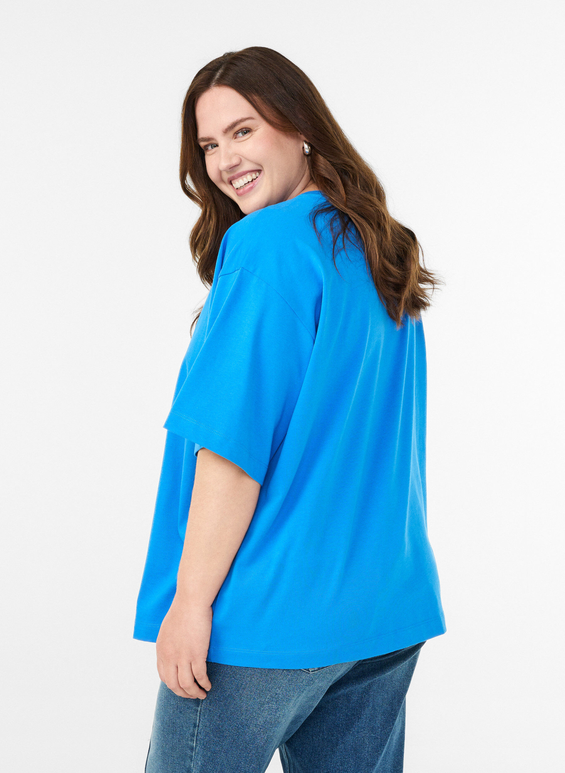 Zizzifashion Oversized T-shirt with half sleeves, Blue, Model image number 1