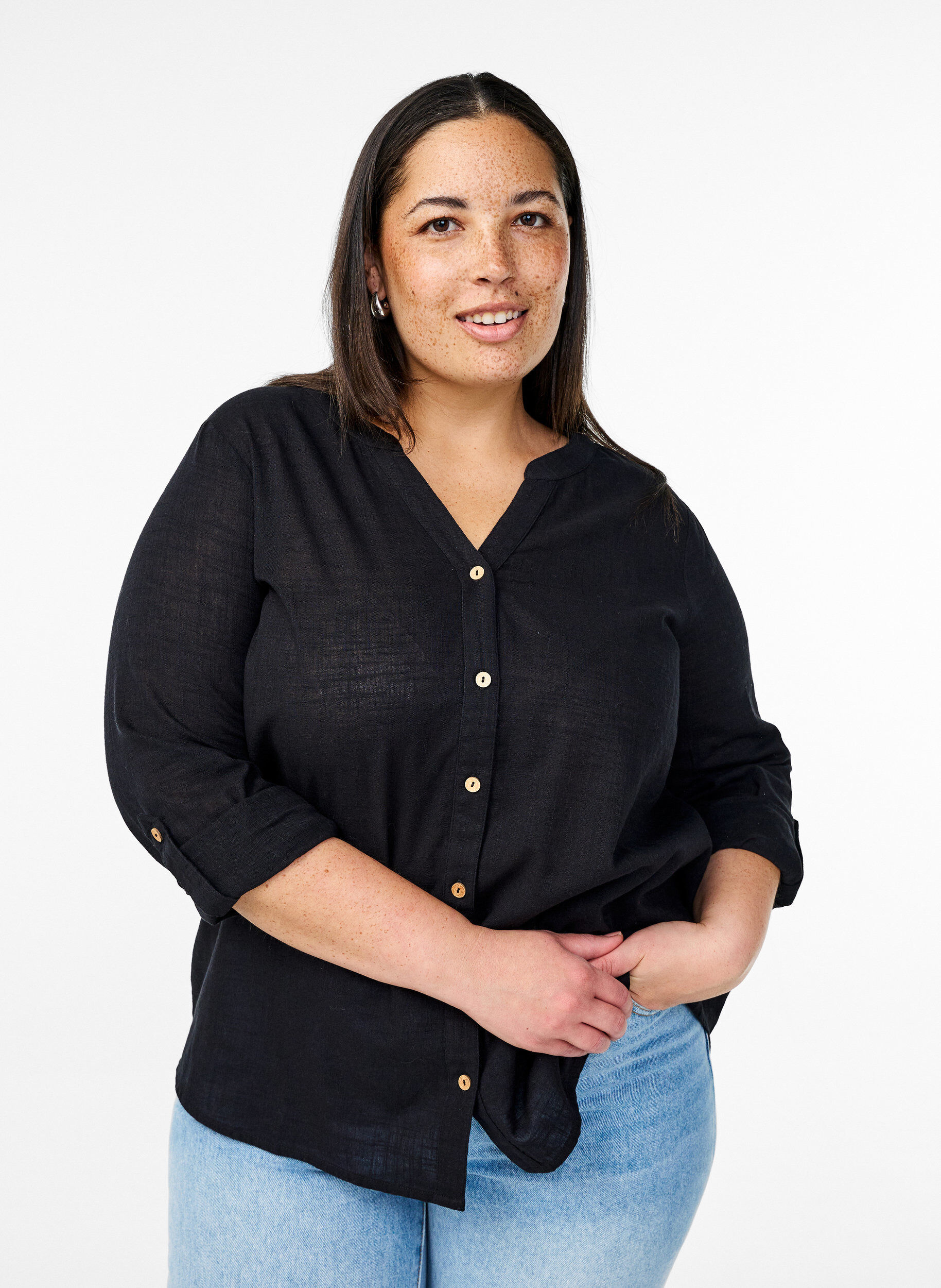 Zizzifashion Cotton shirt blouse with a v-neck, Black, Model image number 0