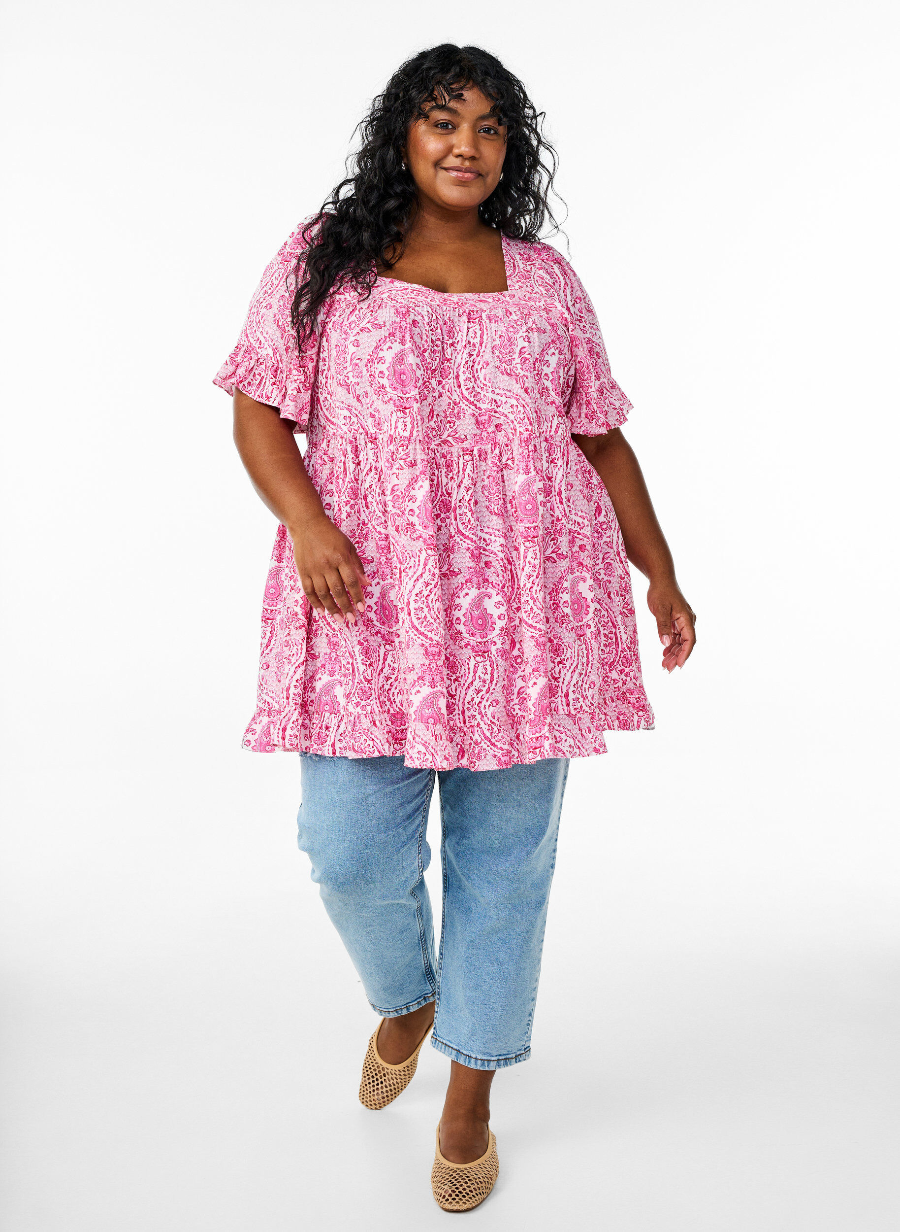 Zizzifashion Tunic with ruffles and paisley print, Pink, Model image number 1