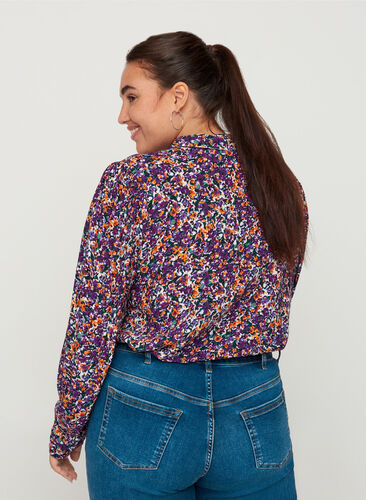 Floral viscose shirt, Purple flower AOP, Model image number 1