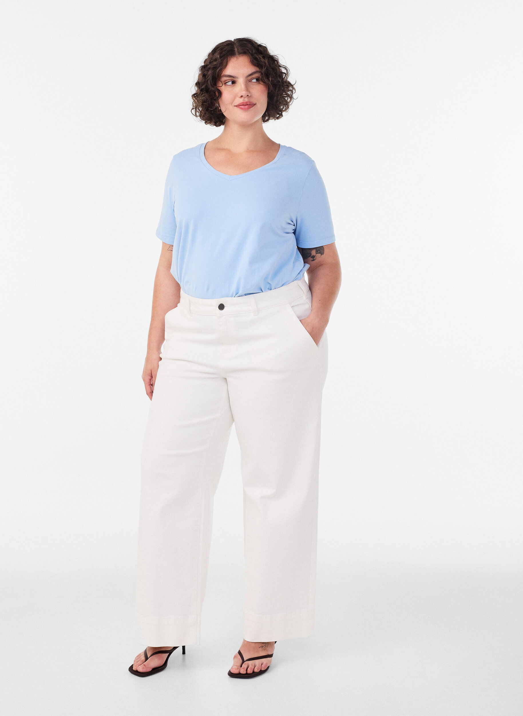 ZizzifashionBasic plain cotton t-shirt, Light Blue, Model image number 1