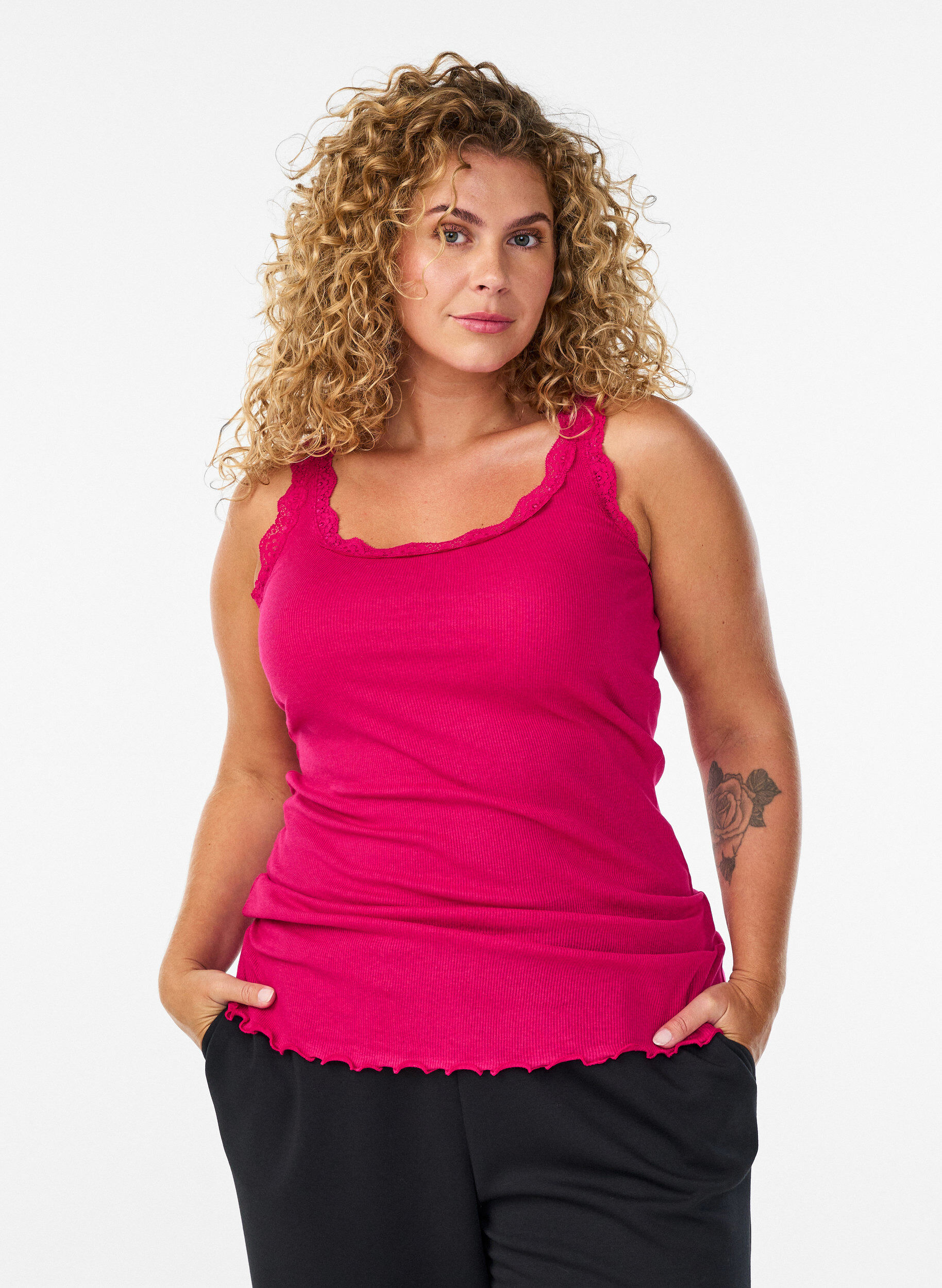 ZizzifashionTop with lace trim, Pink, Model image number 0