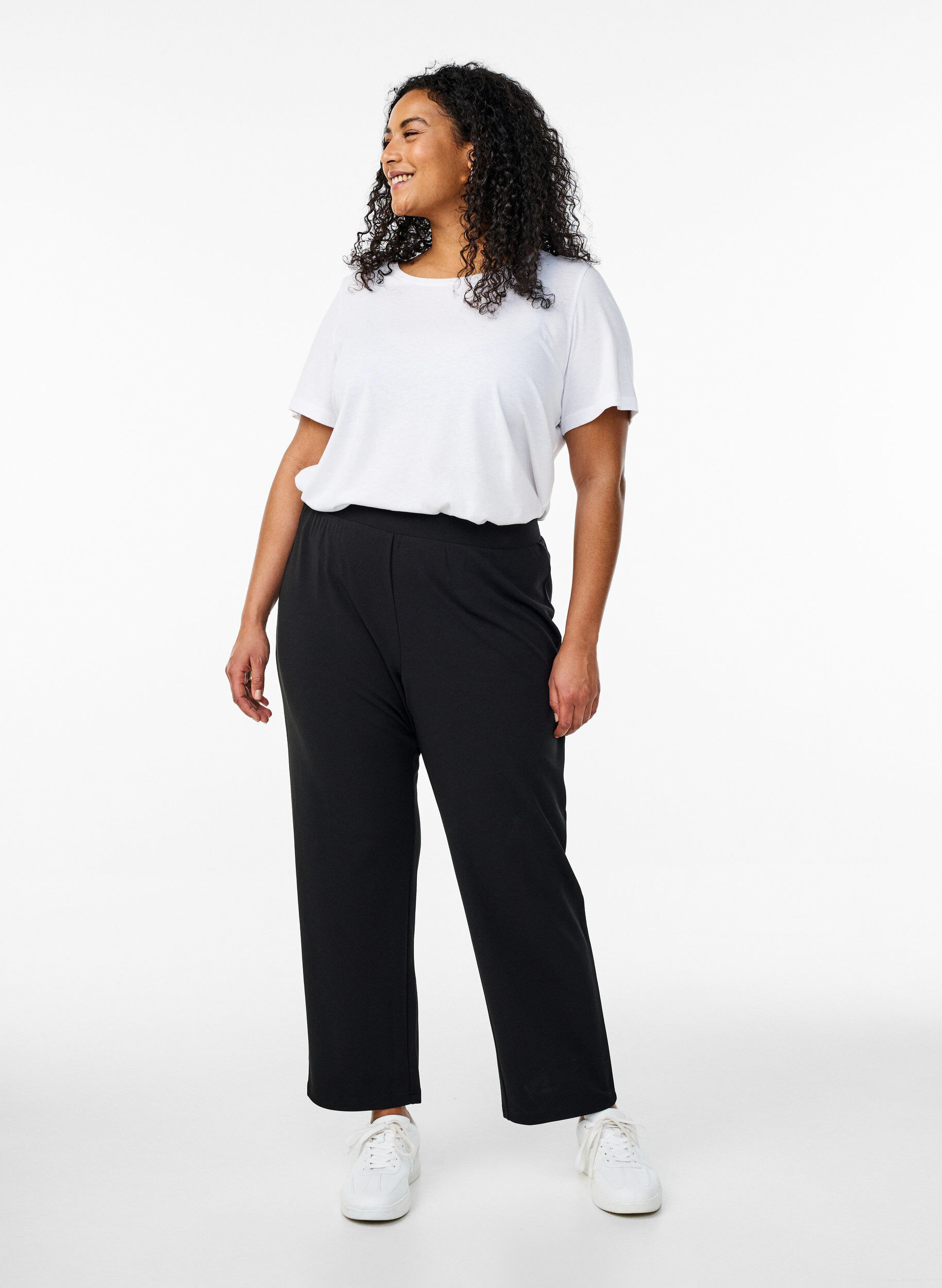 Zizzifashion FLASH - 2-pack t-shirts with crew neck, Black/White, Model image number 2