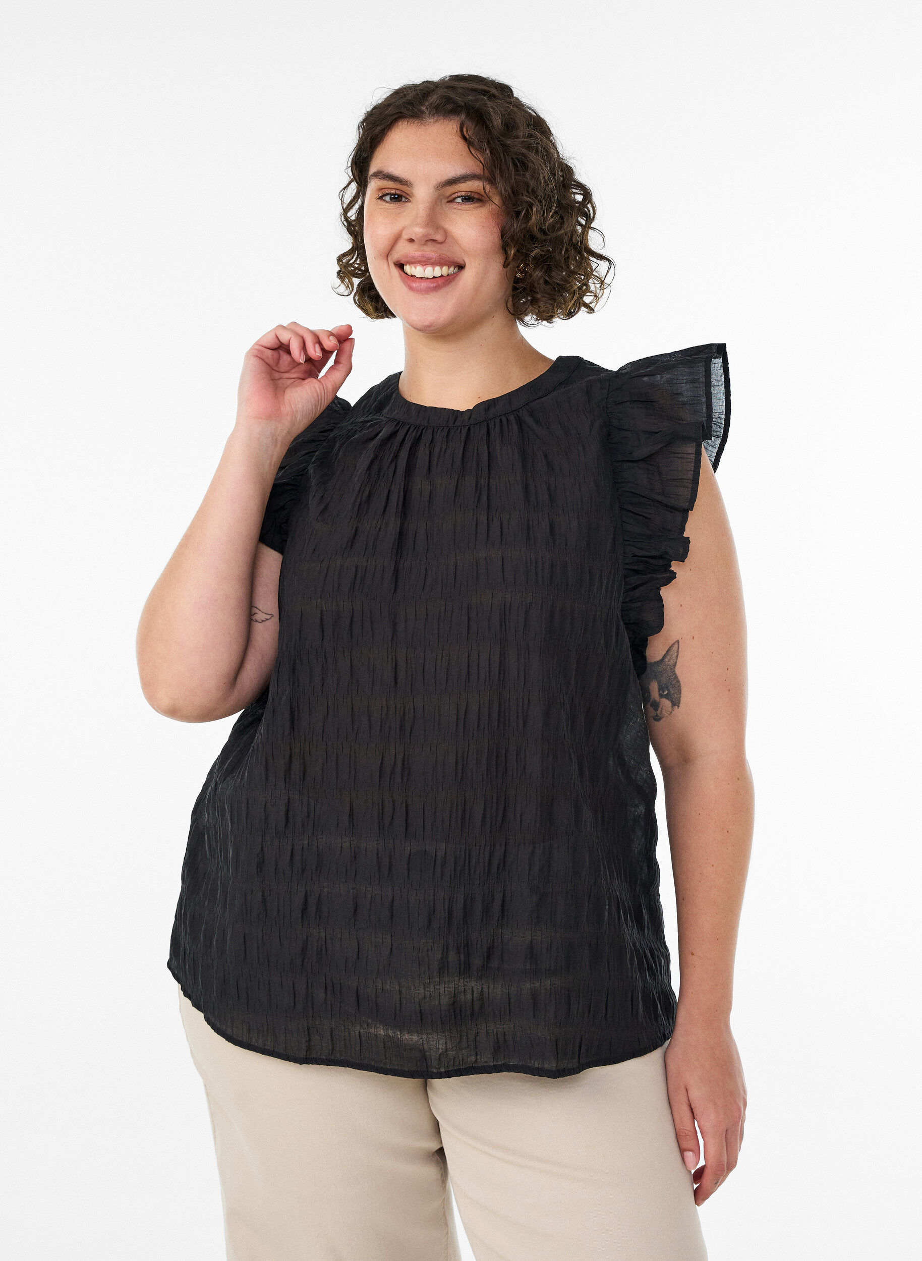 Zizzifashion Sleeveless blouse with texture and ruffles, Black, Model image number 0