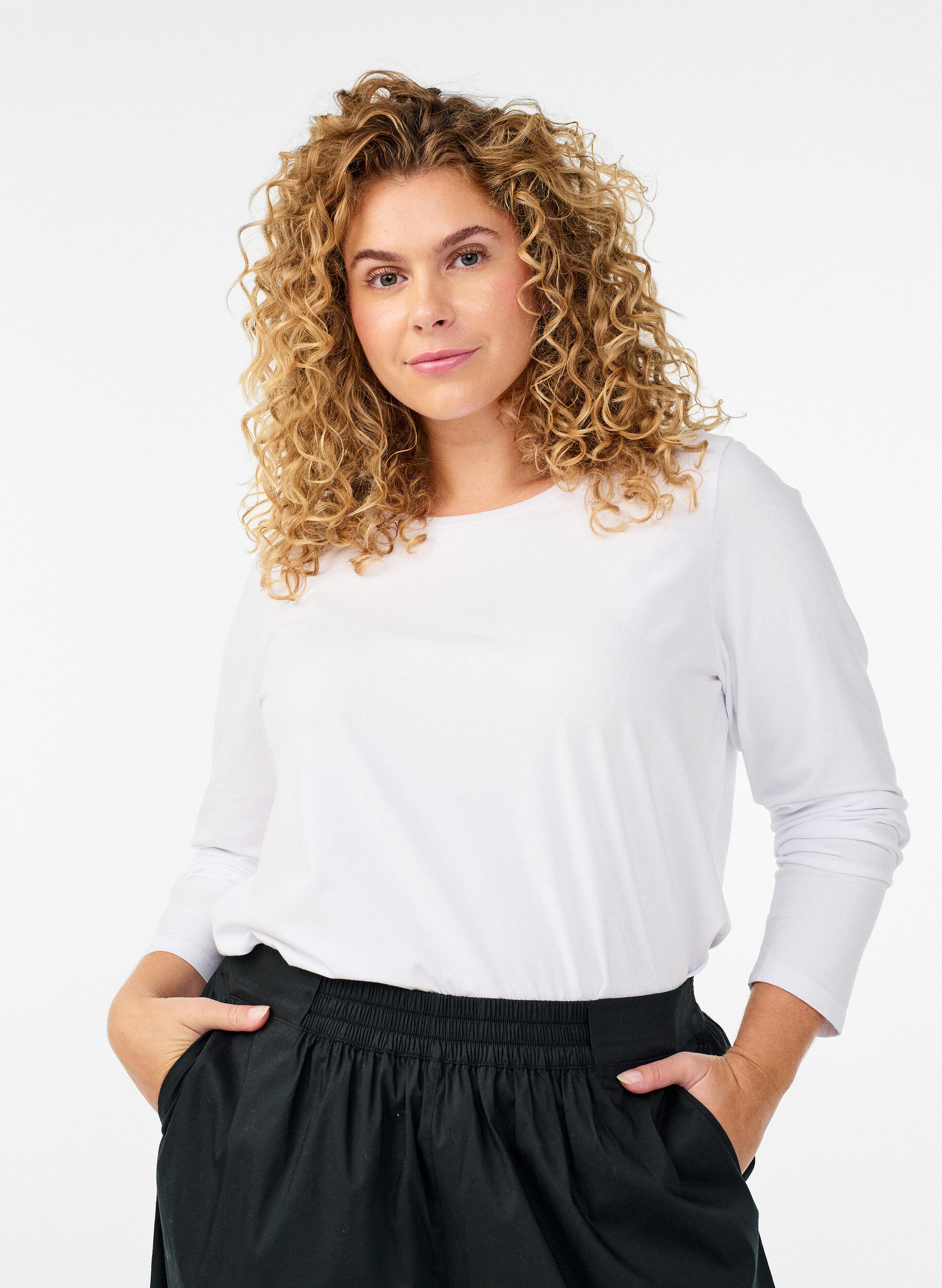 Basic jersey top with long sleeves, White, Model