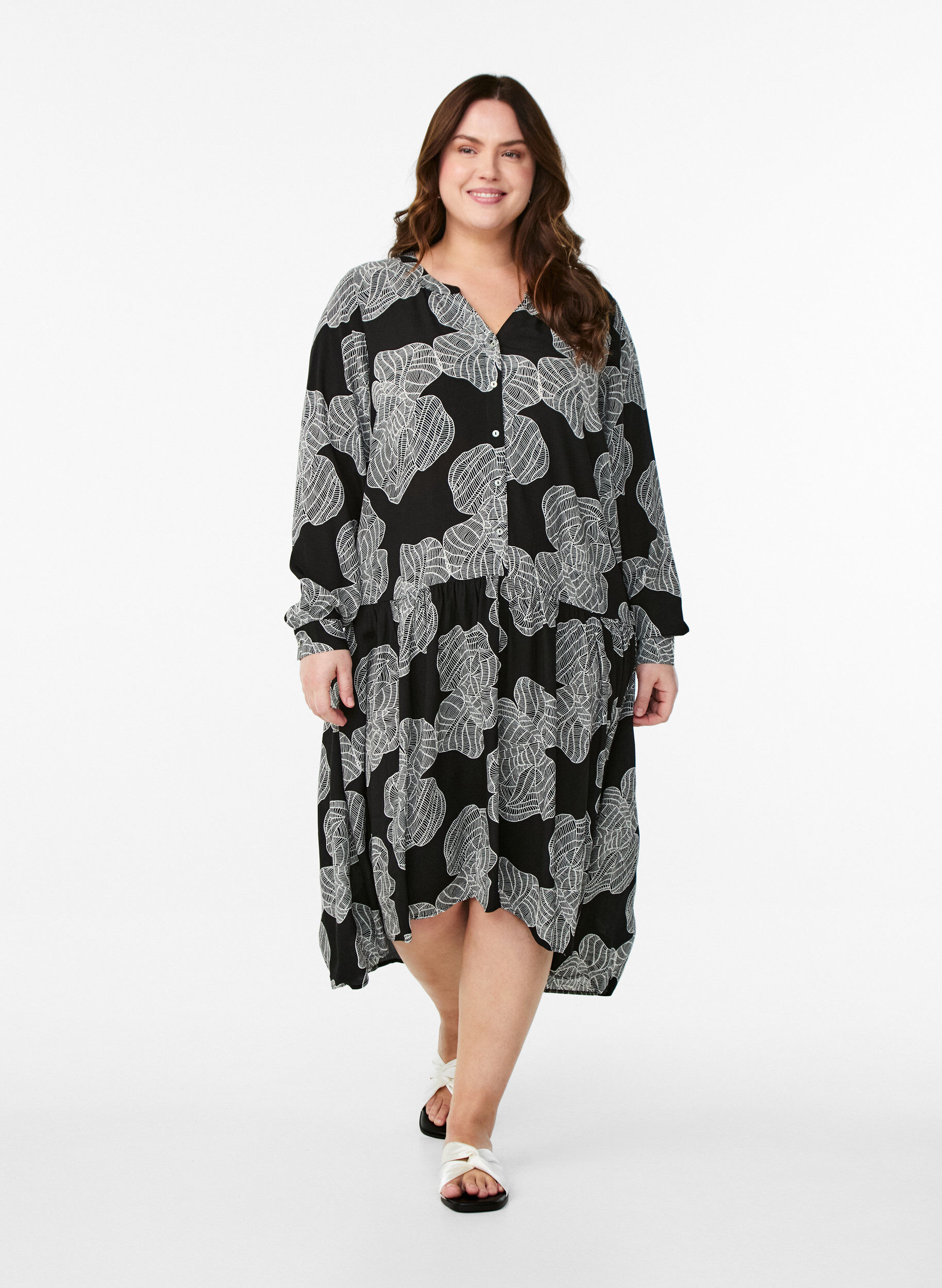 Zizzifashion Printed viscose midi dress with long sleeves, Black, Model image number 0