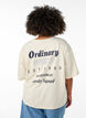 Oversized T-shirt with back print, Beige, Model image number 2