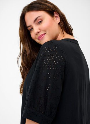 Shirt blouse with broderie anglaise, Black, Model image number 2