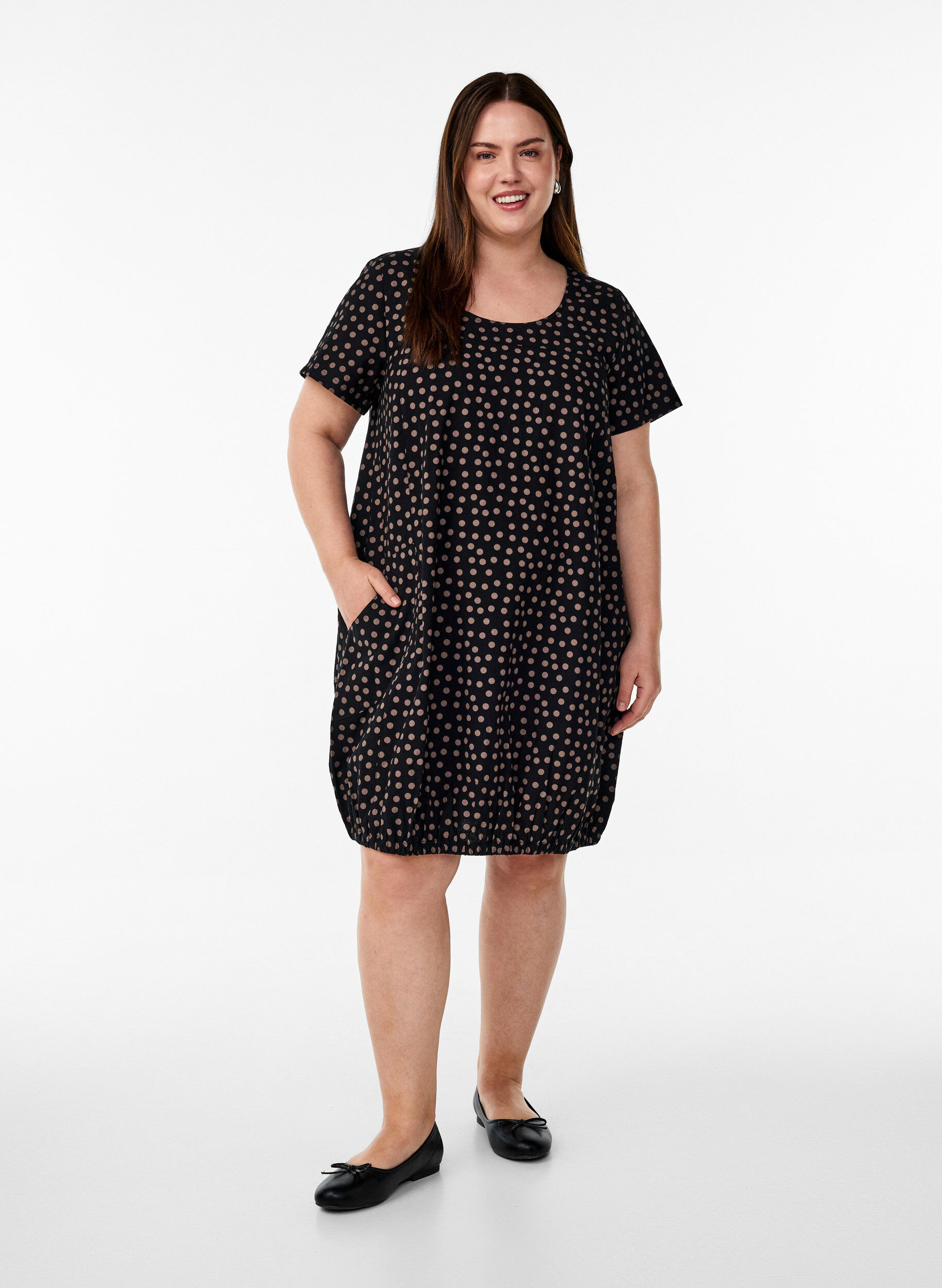 Zizzifashion Short-sleeved cotton dress with print, Brown, Model image number 1
