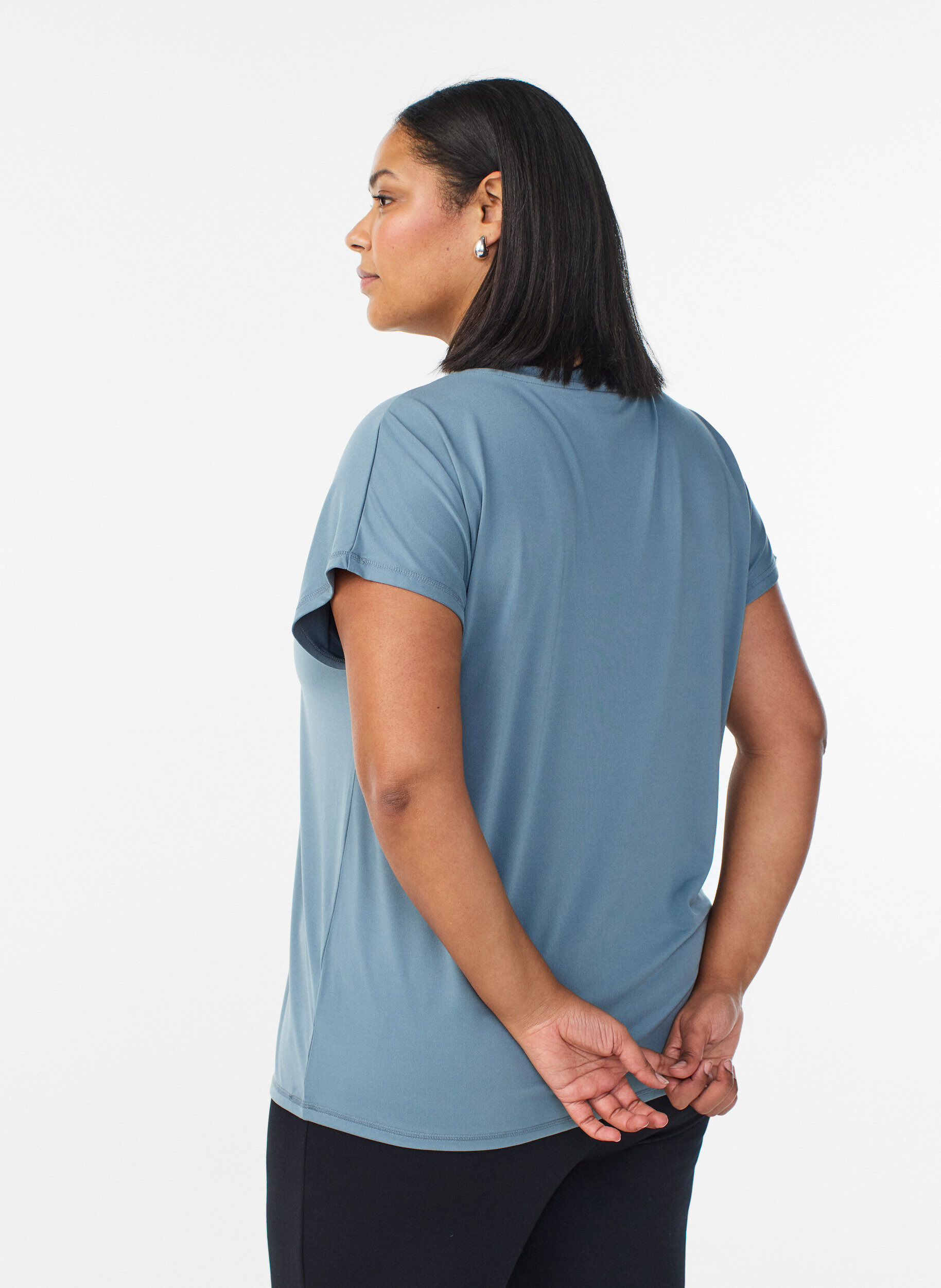 ZizzifashionLoose training t-shirt with v-neck, Grey, Model image number 2