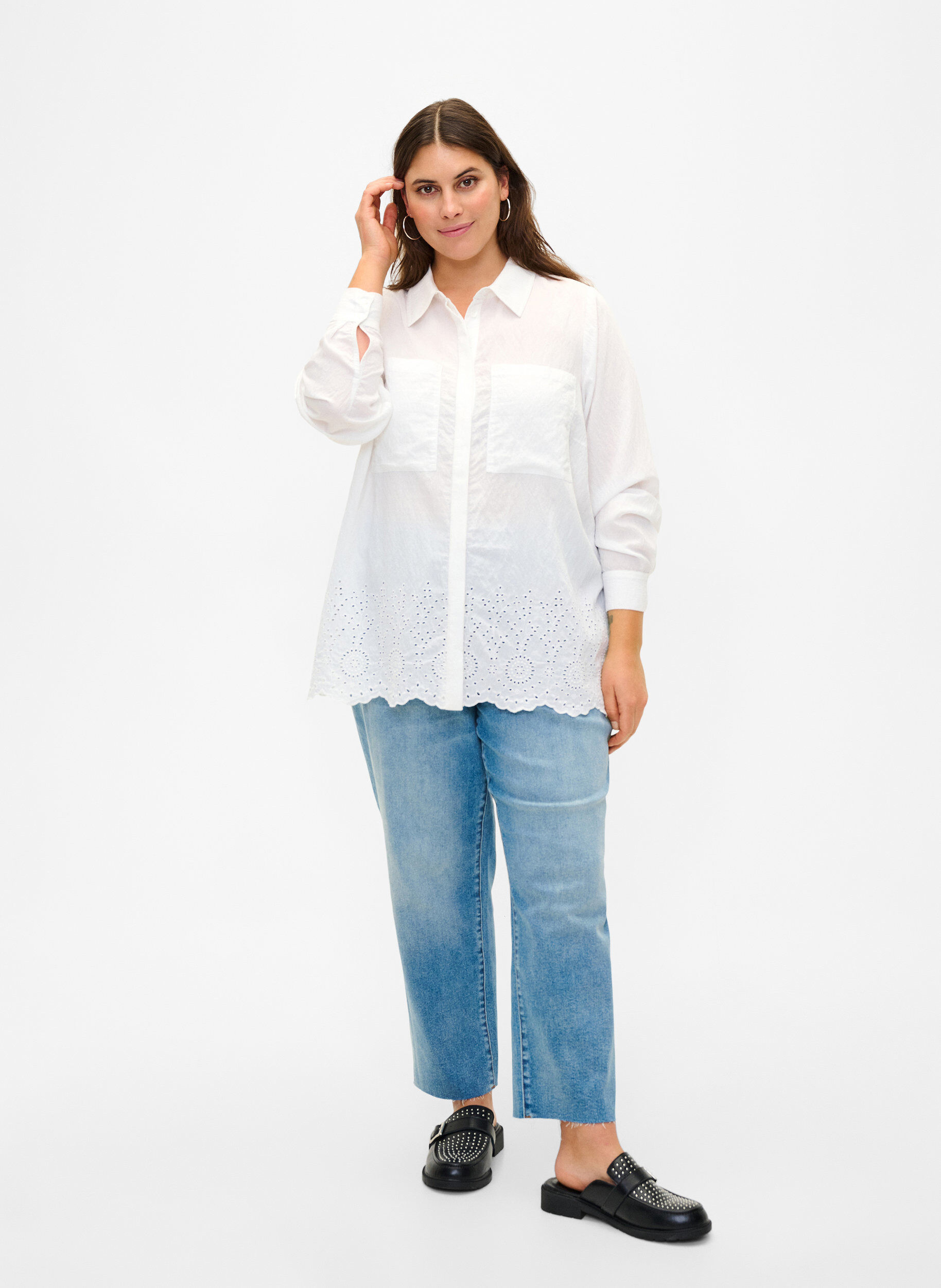 Zizzifashion Viscose shirt with broderie anglaise, Bright White, Model image number 2