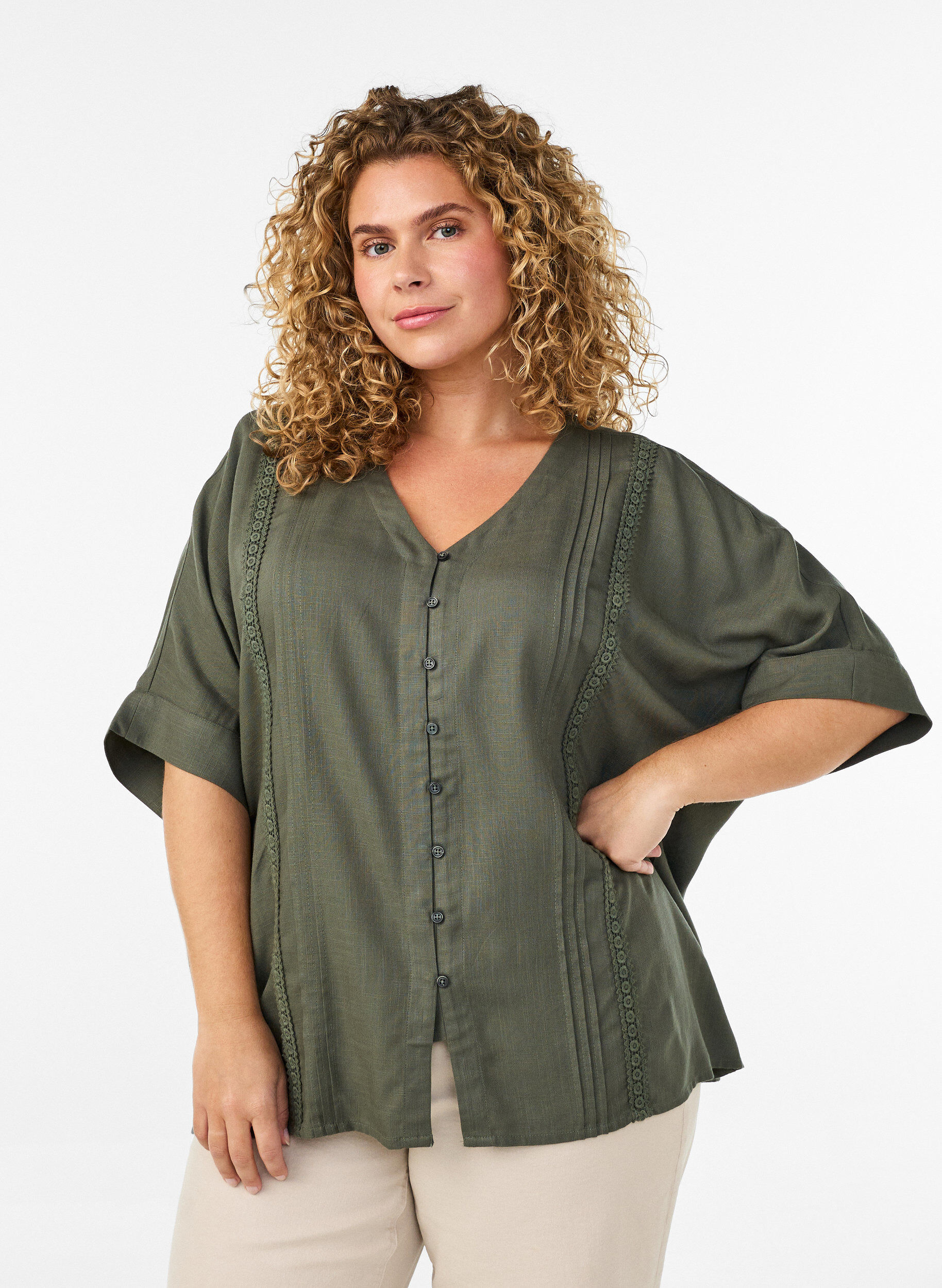 Zizzifashion Viscose blouse with crochet trim and buttons, Green, Model image number 0