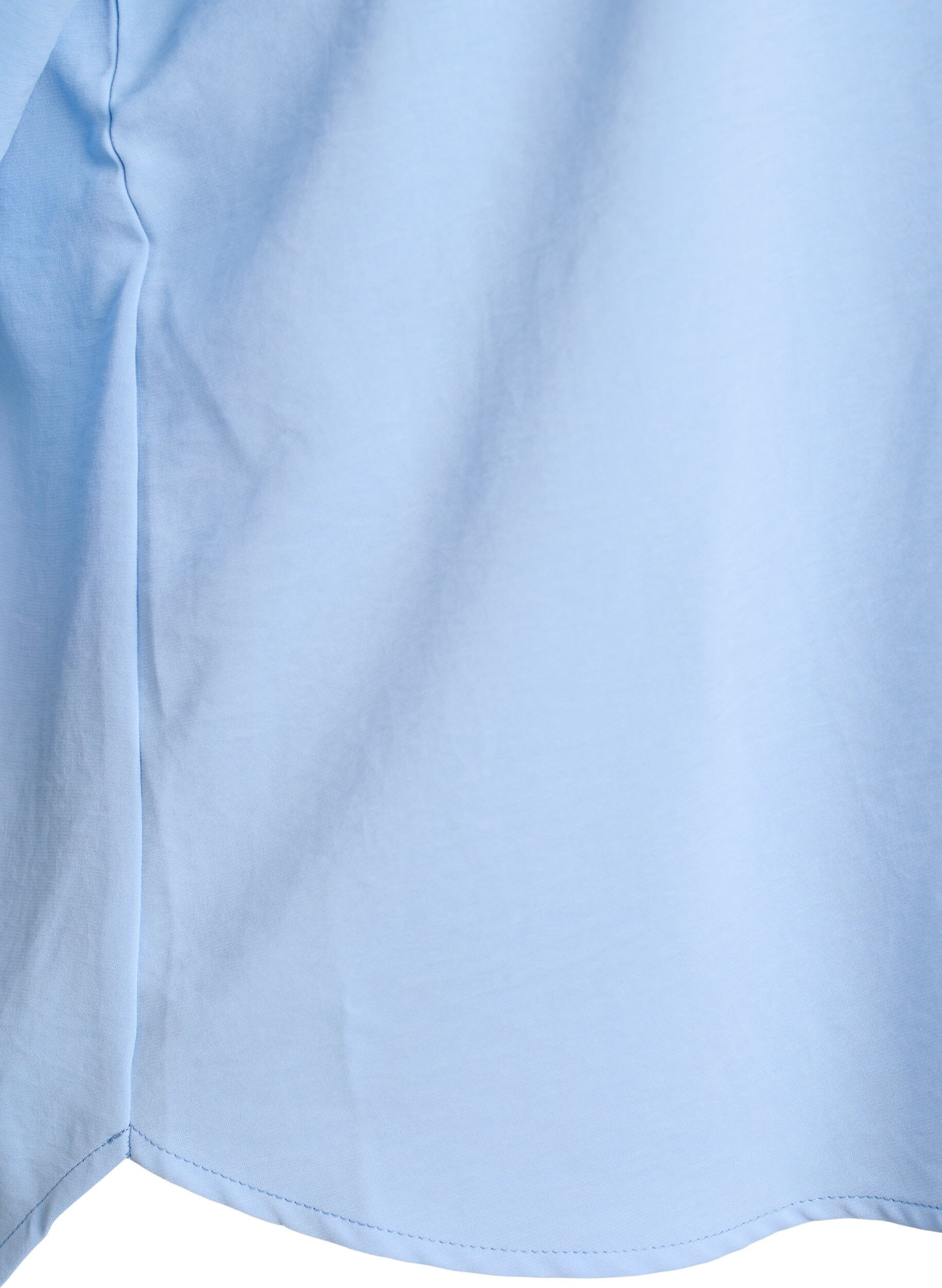 Zizzifashion Loose shirt with a v-neck and 3/4 sleeves, Light Blue, Packshot image number 3