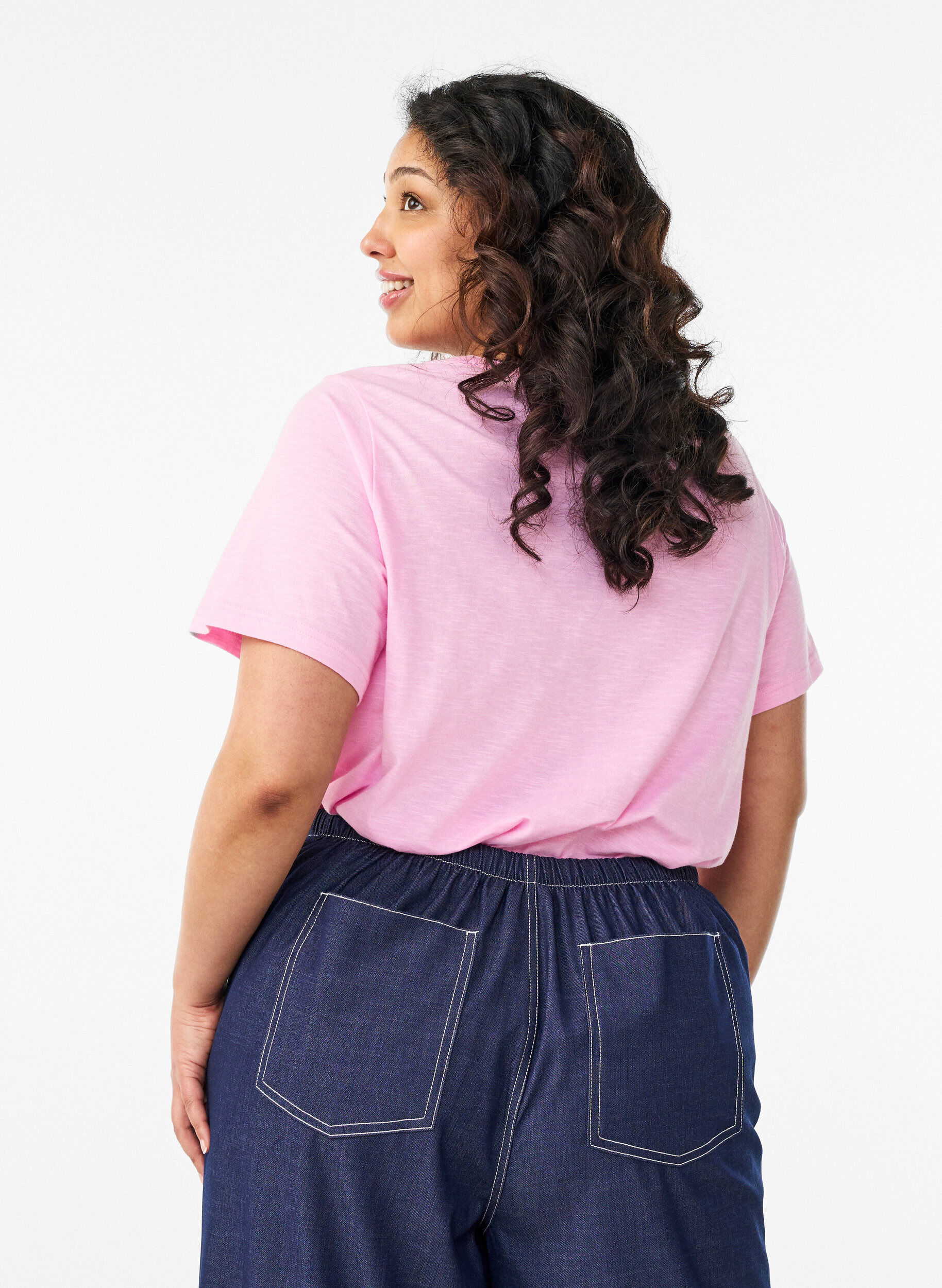 Zizzifashion T-shirt with button detail, Pink, Model image number 2