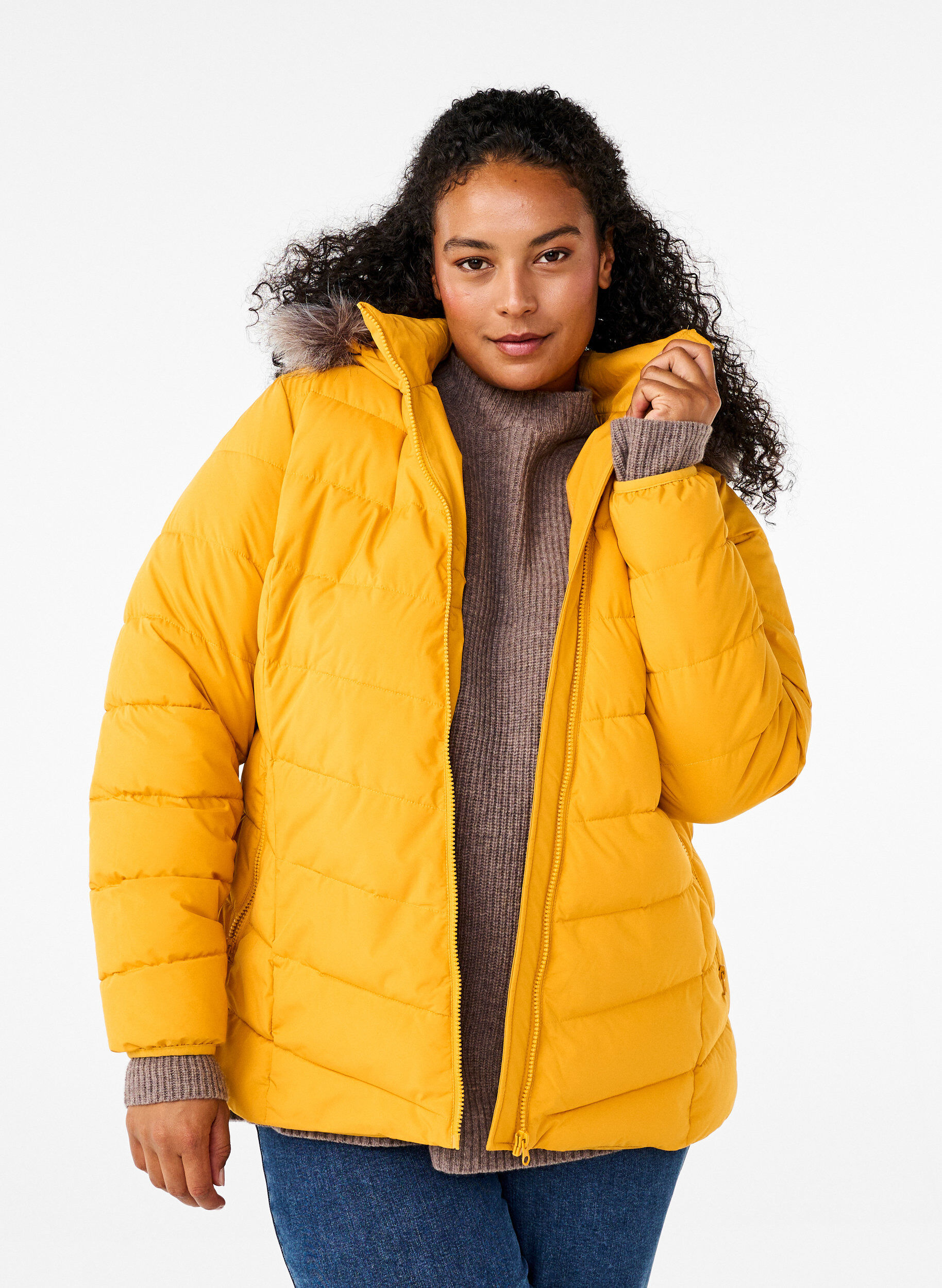 Zizzifashion Short puffer jacket with hood, Yellow, Model image number 0