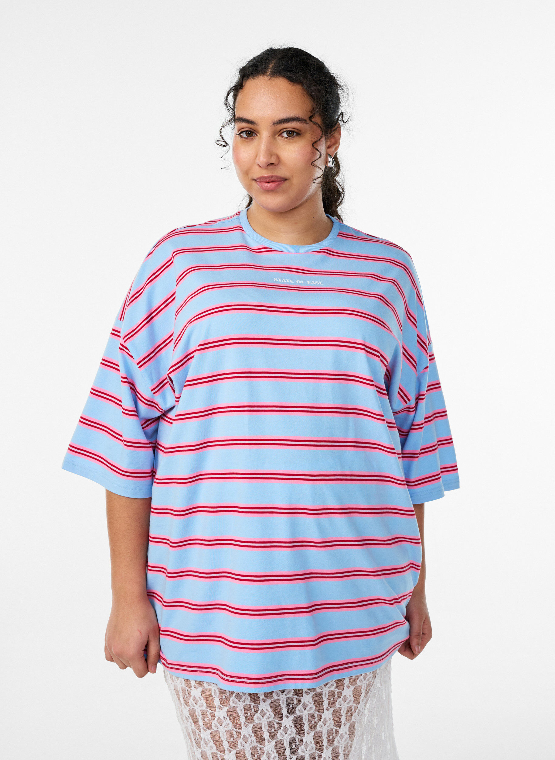 Zizzifashion Oversized T-shirt with stripes and 1/2 sleeves, Light Blue, Model image number 0