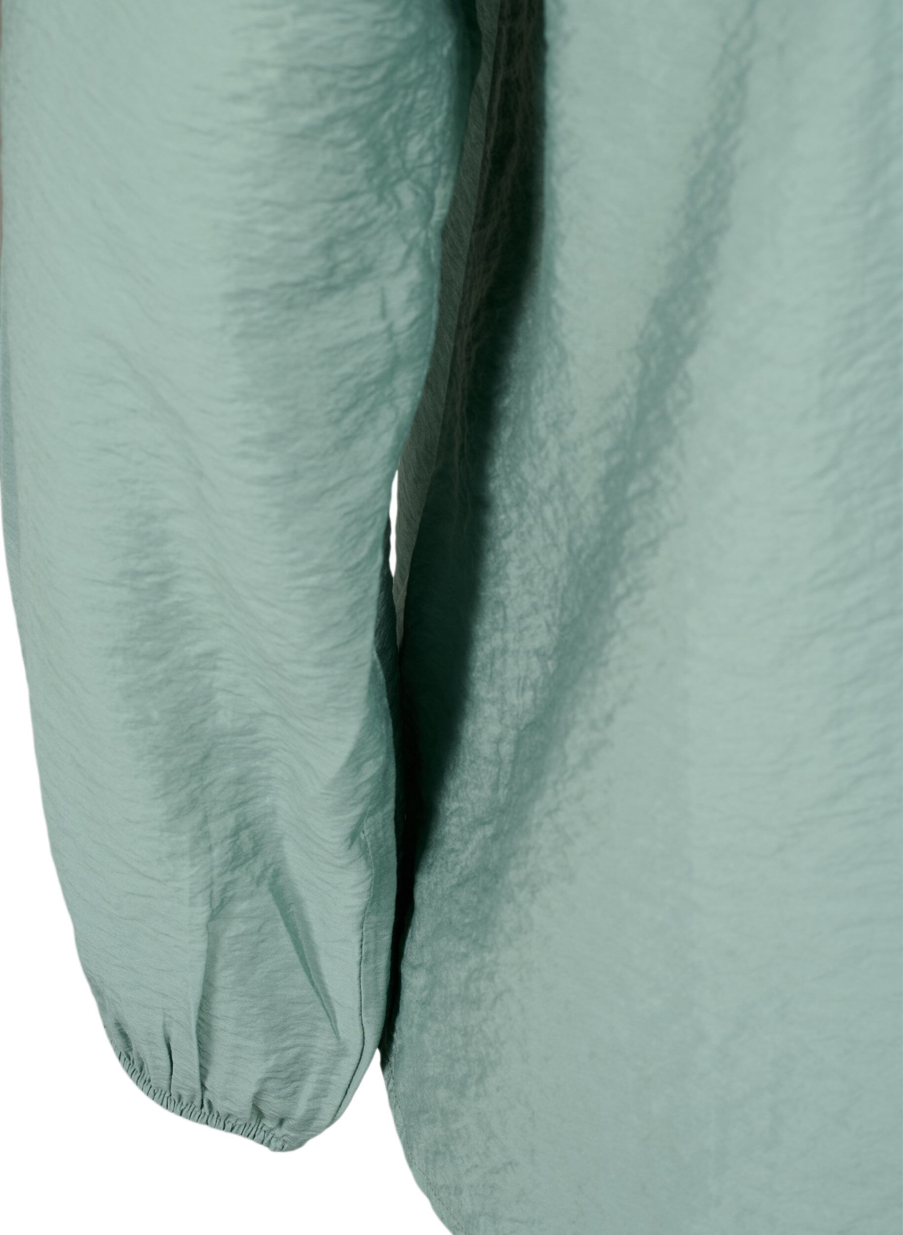Zizzifashion Viscose shirt blouse with ruffle collar, Chinois Green, Packshot image number 3