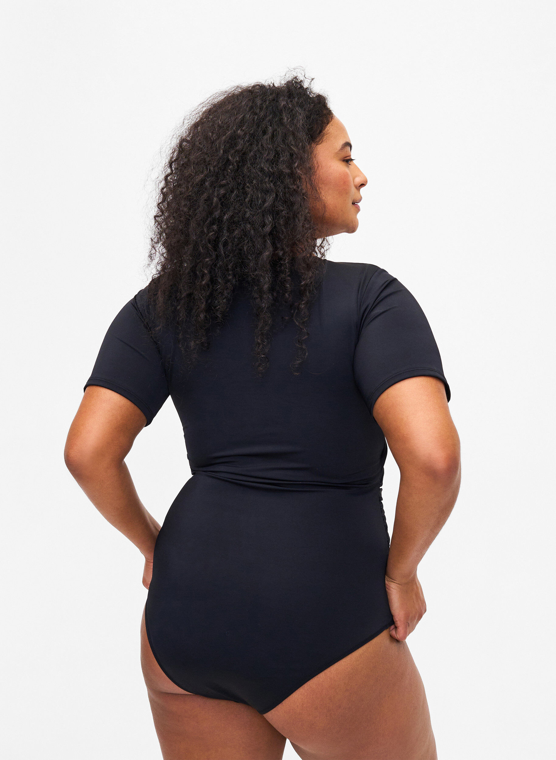 Zizzifashion Swimsuit with zipper and short sleeves, Black, Model image number 1