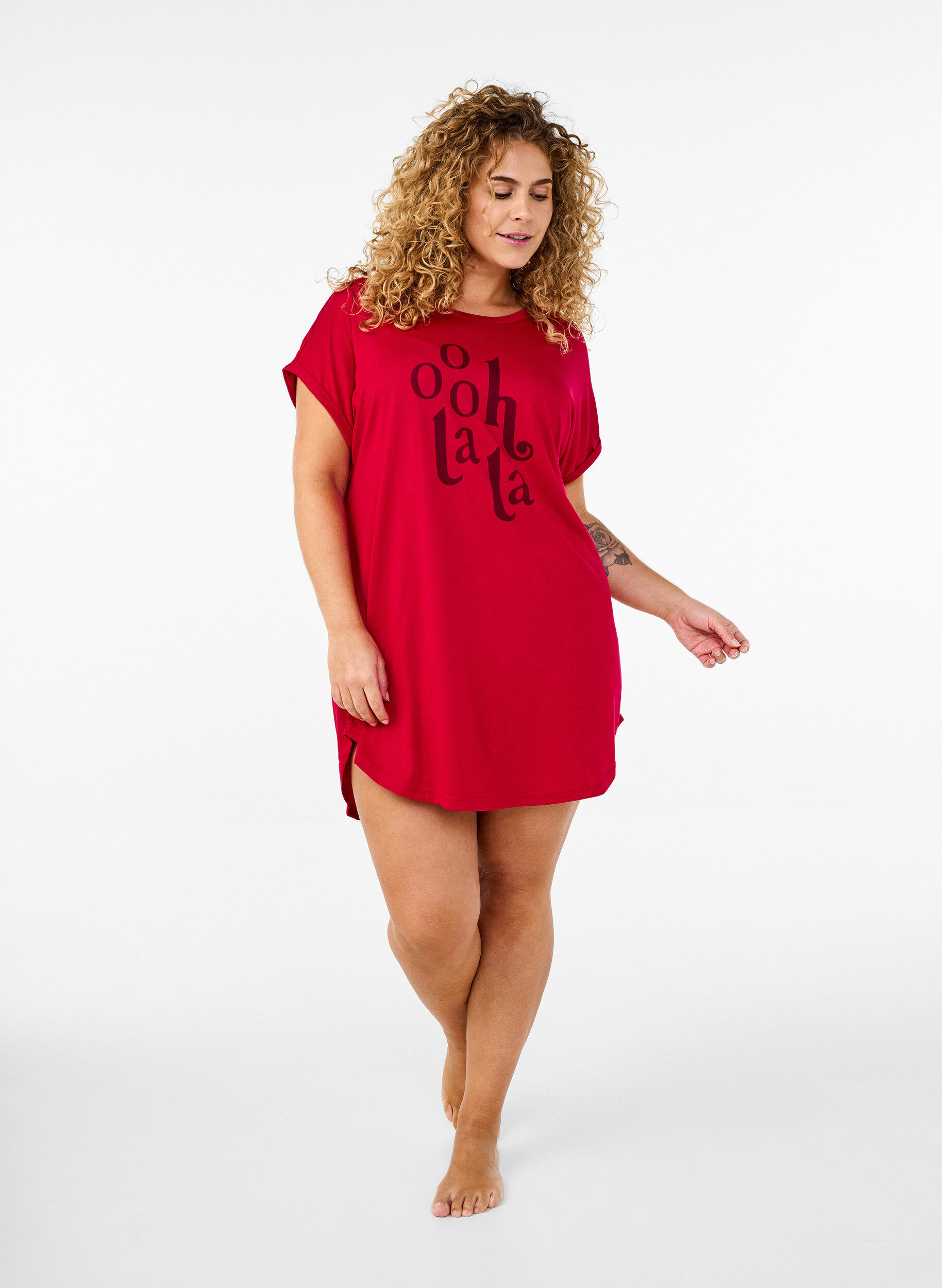 Zizzifashion Short sleeve nightgown with text print, Red, Model image number 1