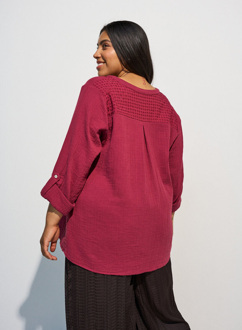 Blouse in cotton muslin with broderie anglaise, Red, Model image number 2
