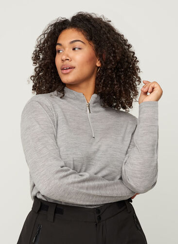 100% wool, close-fitting top, Light Grey Melange, Model image number 0
