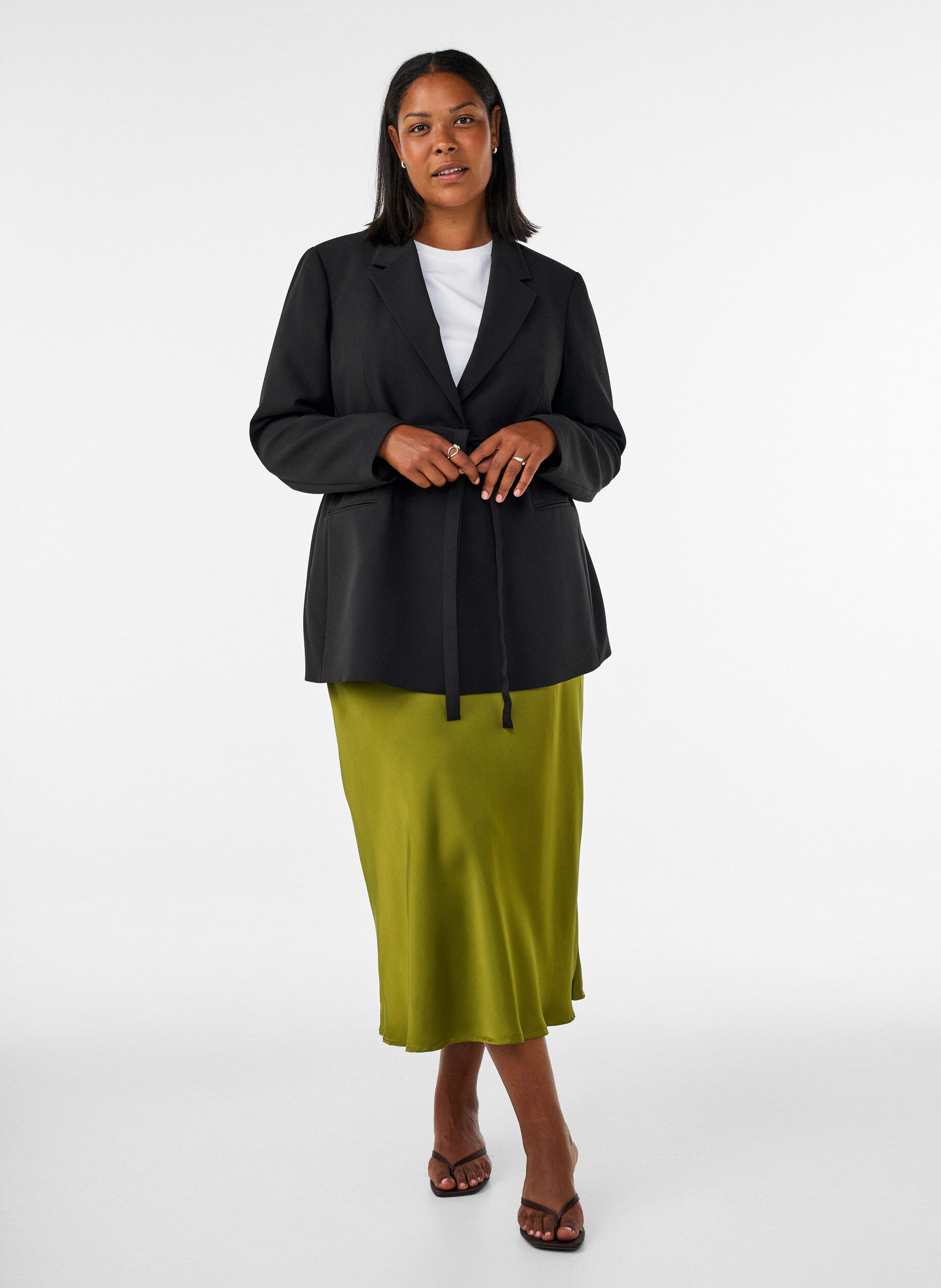Satin midi skirt, Green, Model