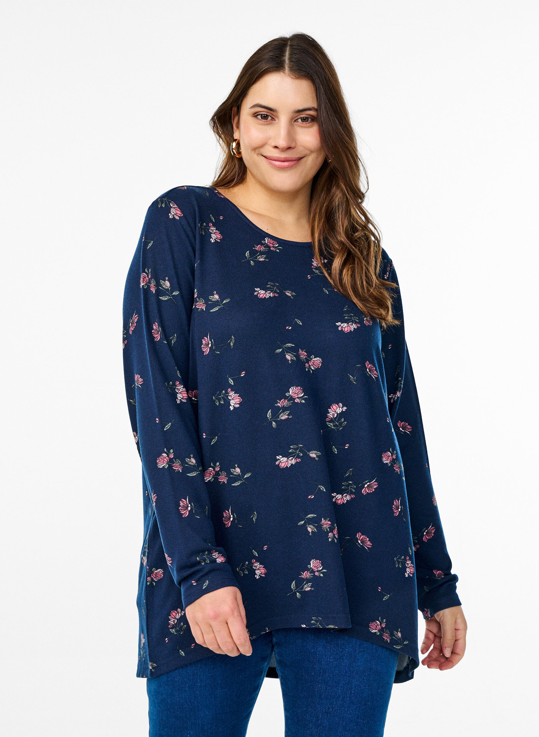Floral blouse with long sleeves, Blue, Model