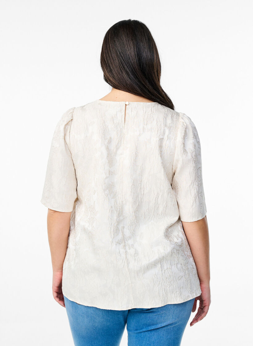 Blouse with jacquard pattern and puff sleeves, Vanilla, Model image number 2