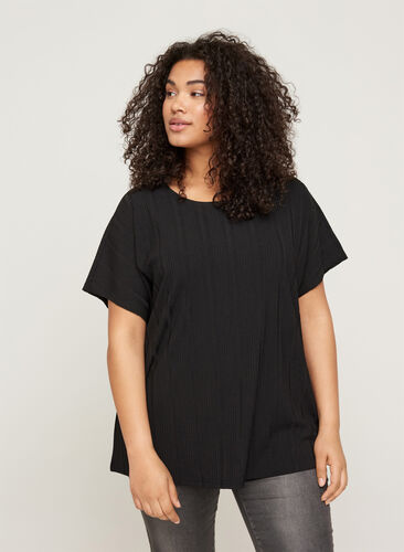 Short-sleeved t-shirt with texture, Black, Model image number 0