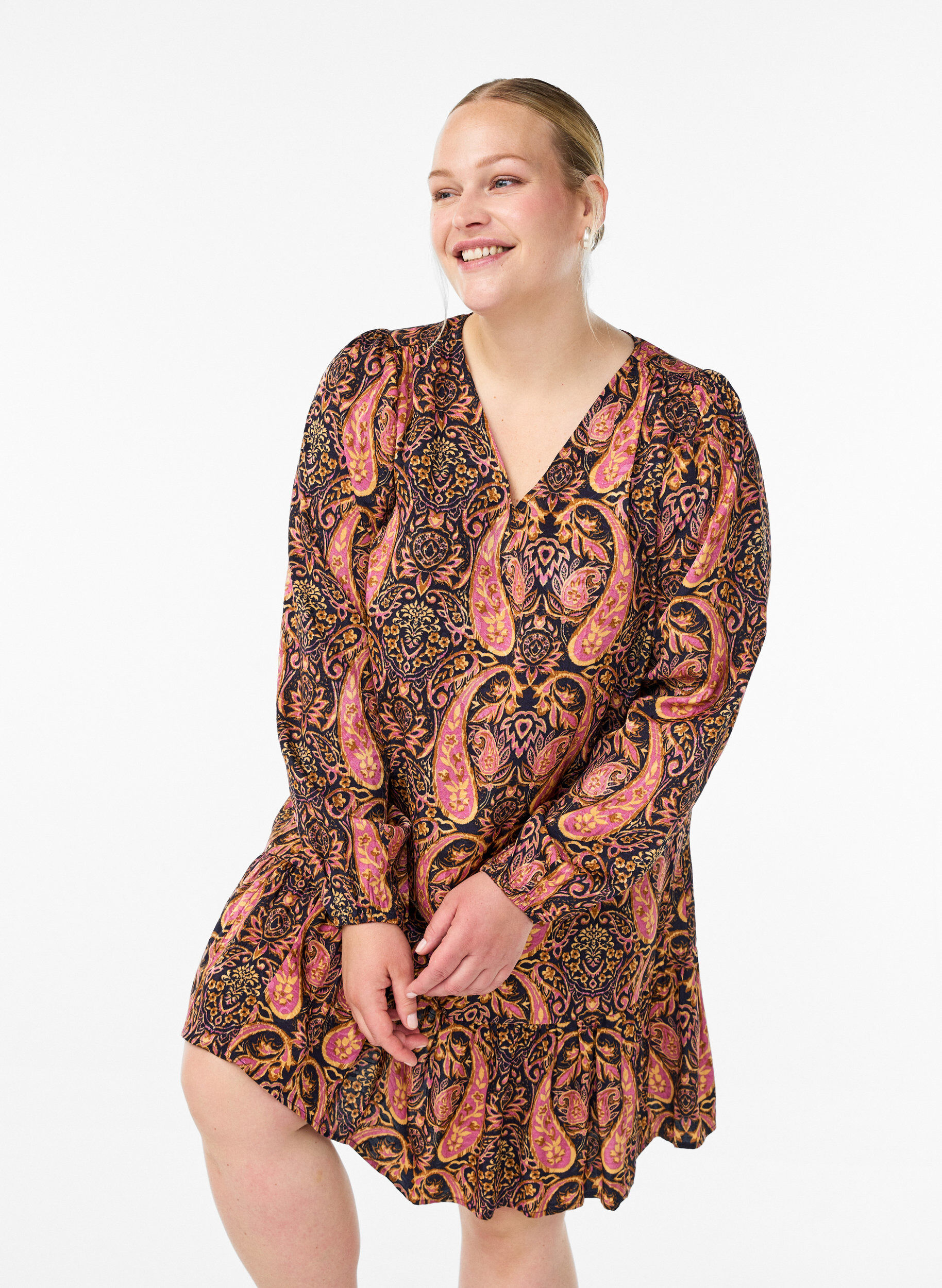 Short A-line dress with paisley print, Blue, Model