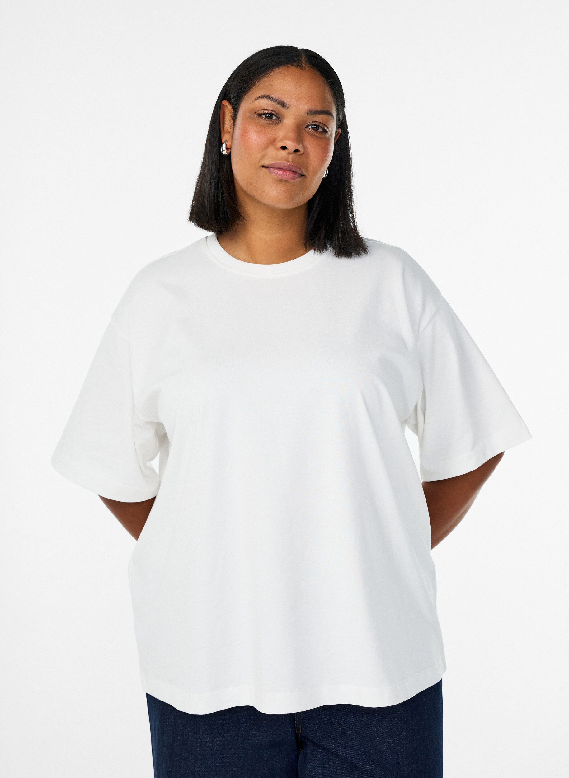 Oversized T-shirt with half sleeves, White, Model