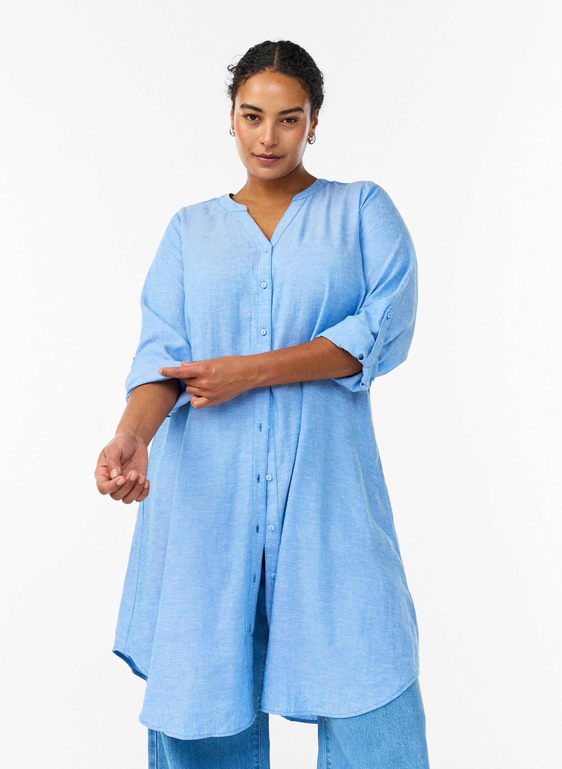 Zizzifashion Long shirt in linen and viscose, Blue, Model image number 0