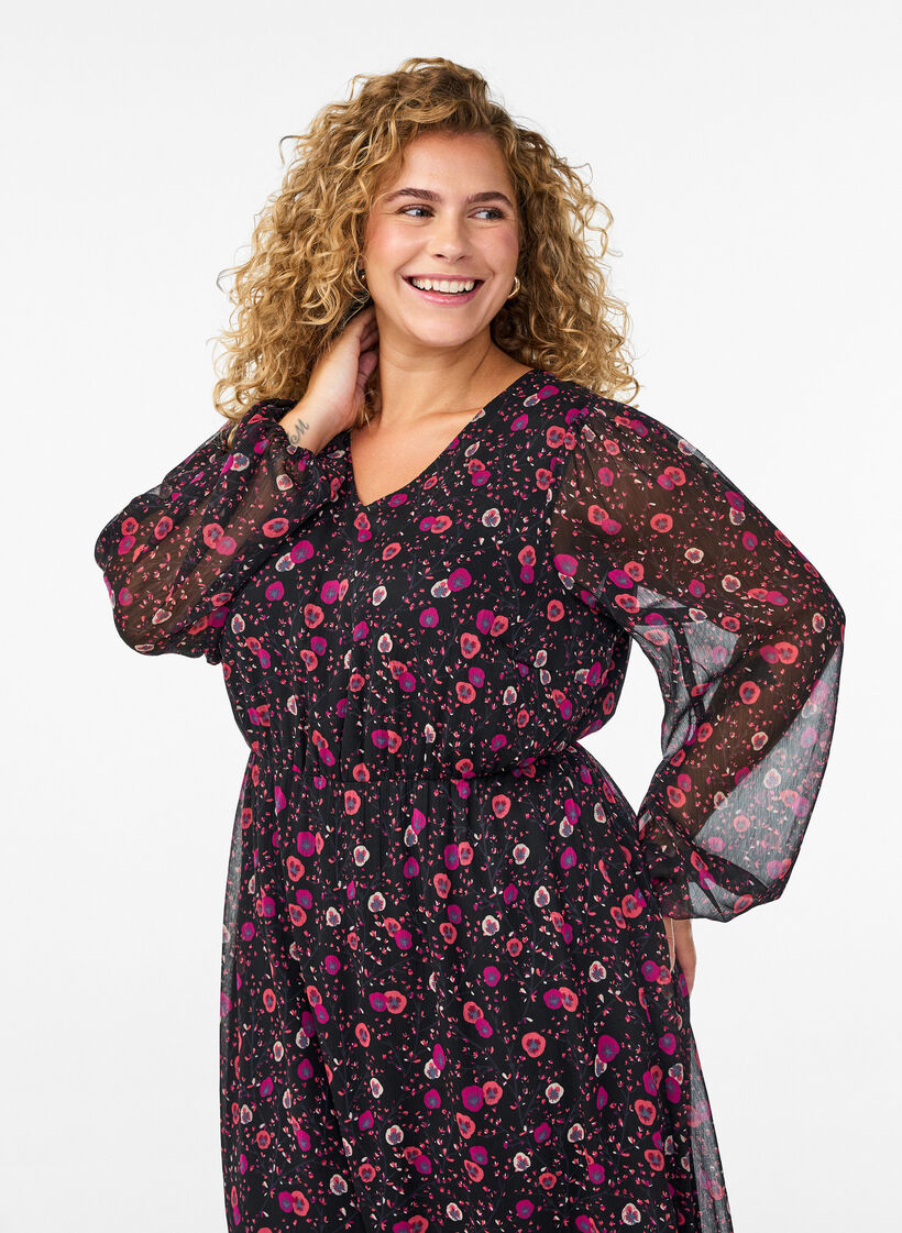 Chiffon dress with floral print and long sleeves, Black, Model image number 2