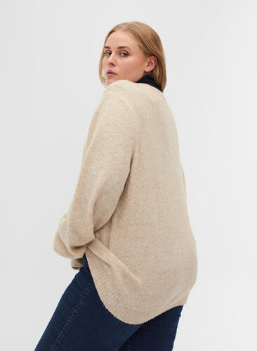 Short, marled knitted cardigan with pearl buttons, Pumice Stone Mel., Model image number 1