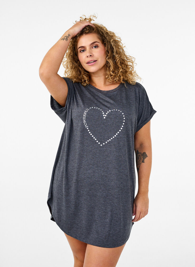 Short sleeve nightgown with text print, , Model image number 0