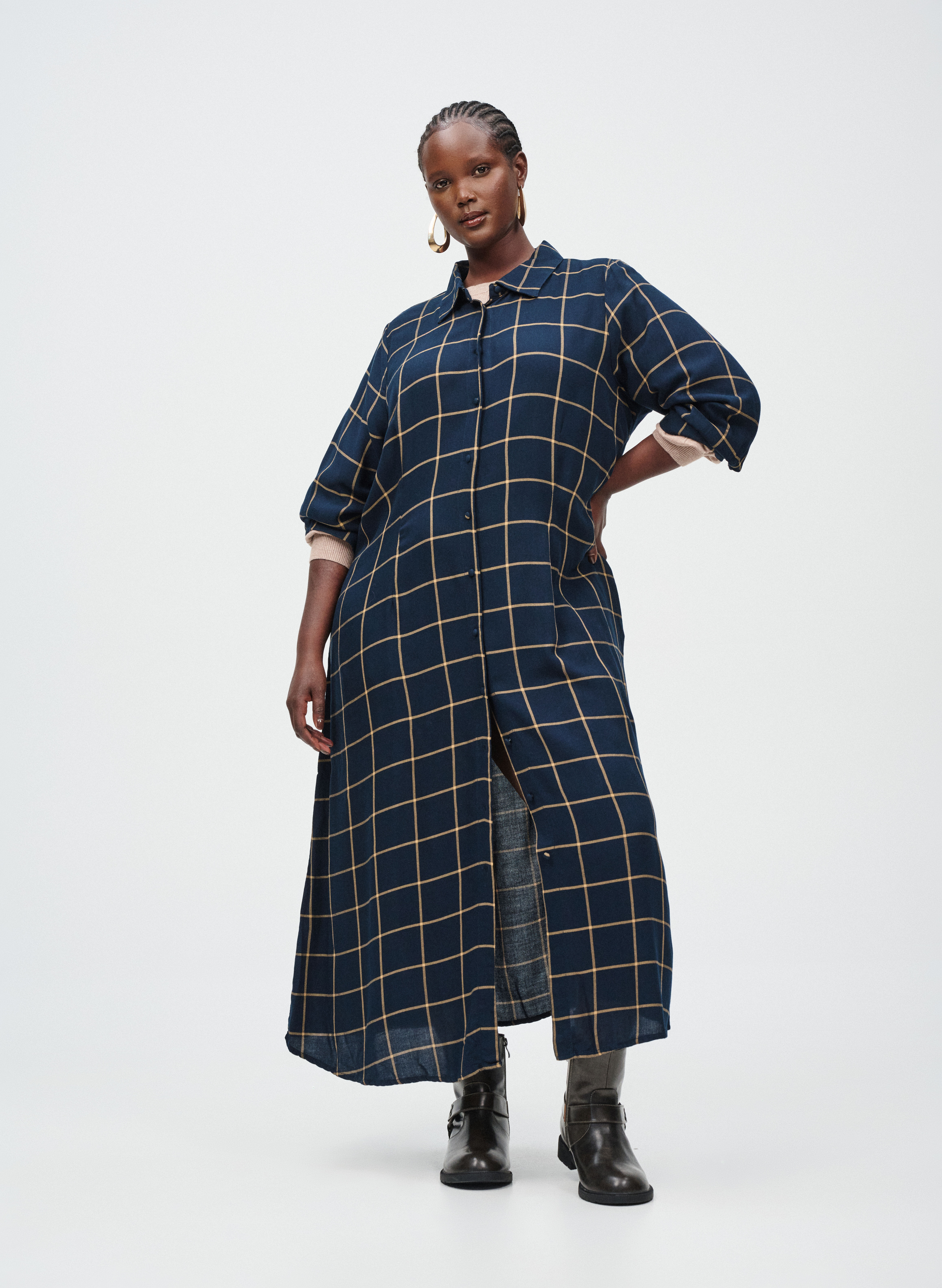 Midi dress with checks, , Model
