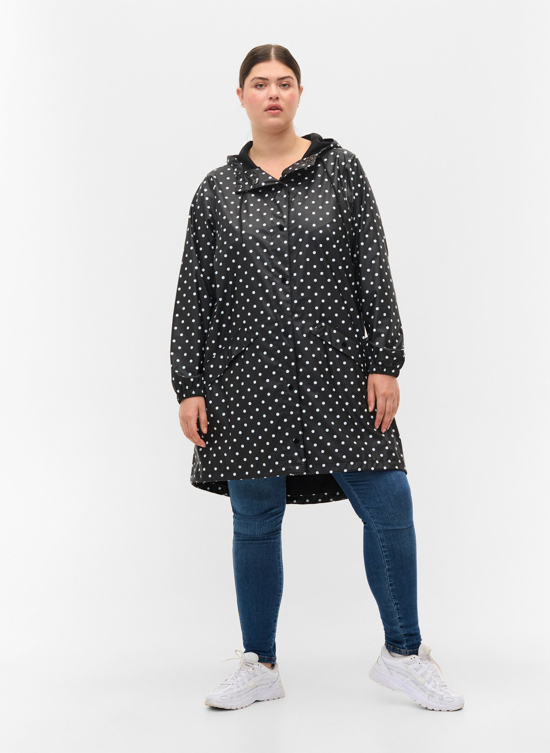 Zizzifashion Hooded polka dot rain jacket, Black W/White Dot, Model image number 2