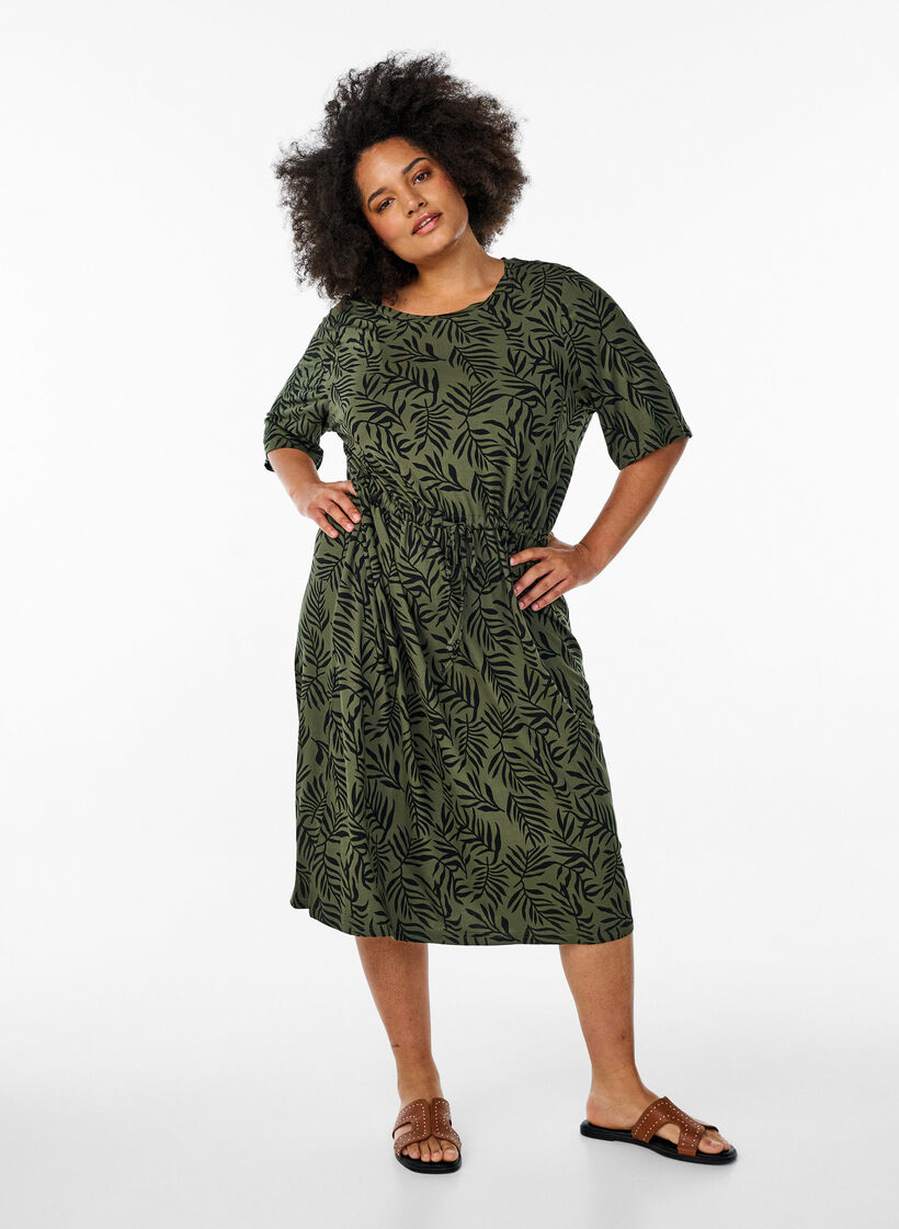 Midi-length jersey dress with tie belt at the waist, Green, Model image number 0