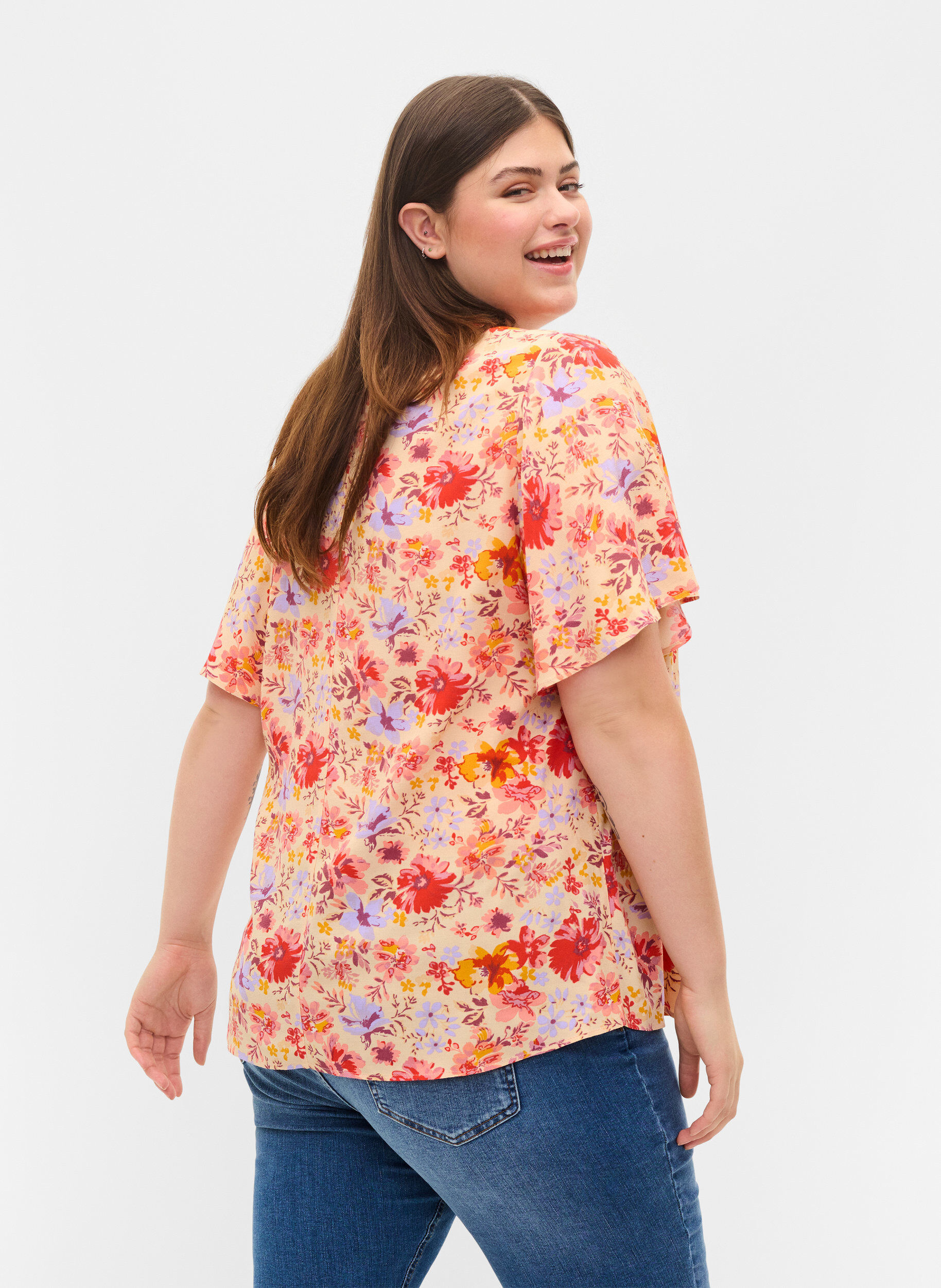 Zizzifashion Short sleeved viscose blouse with floral print, Red Orange AOP, Model image number 1