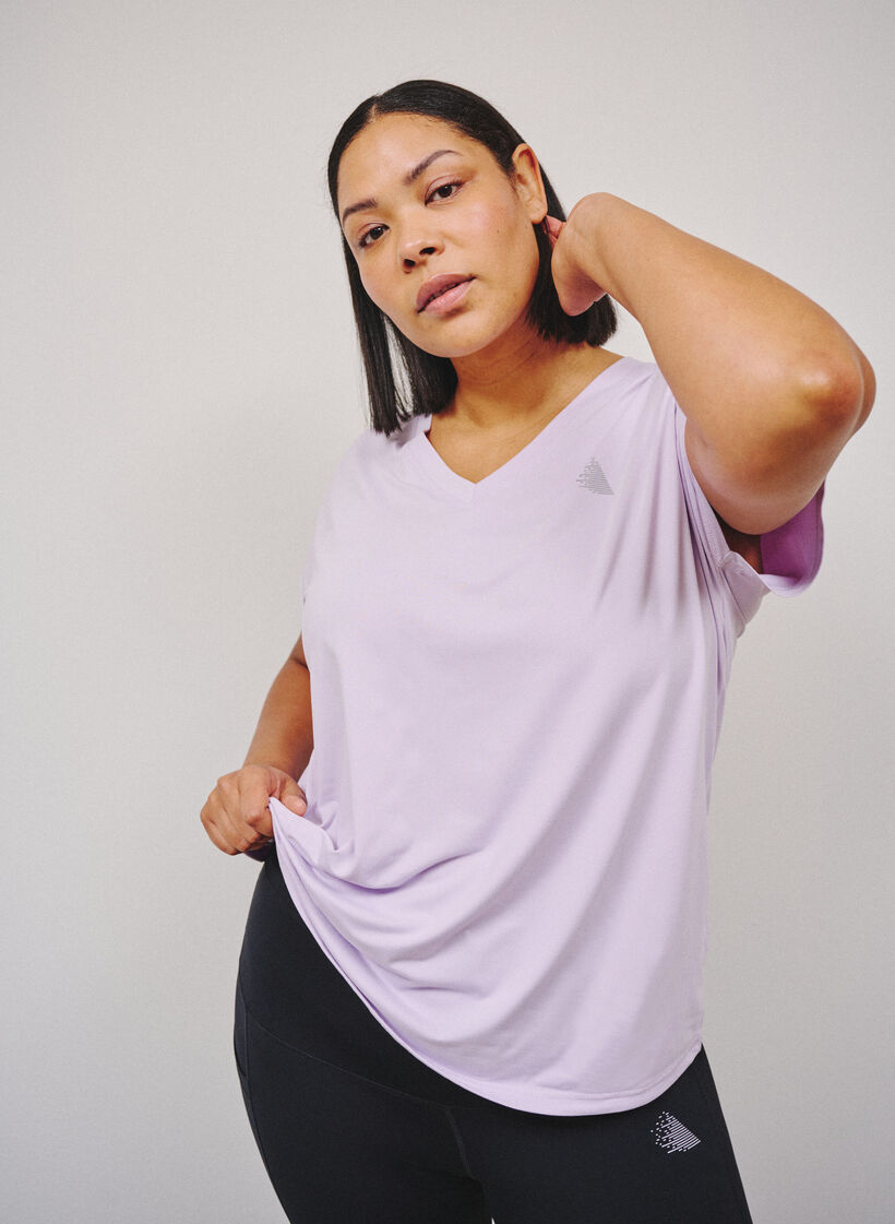 Loose training t-shirt with v-neck, Purple, Image image number 0