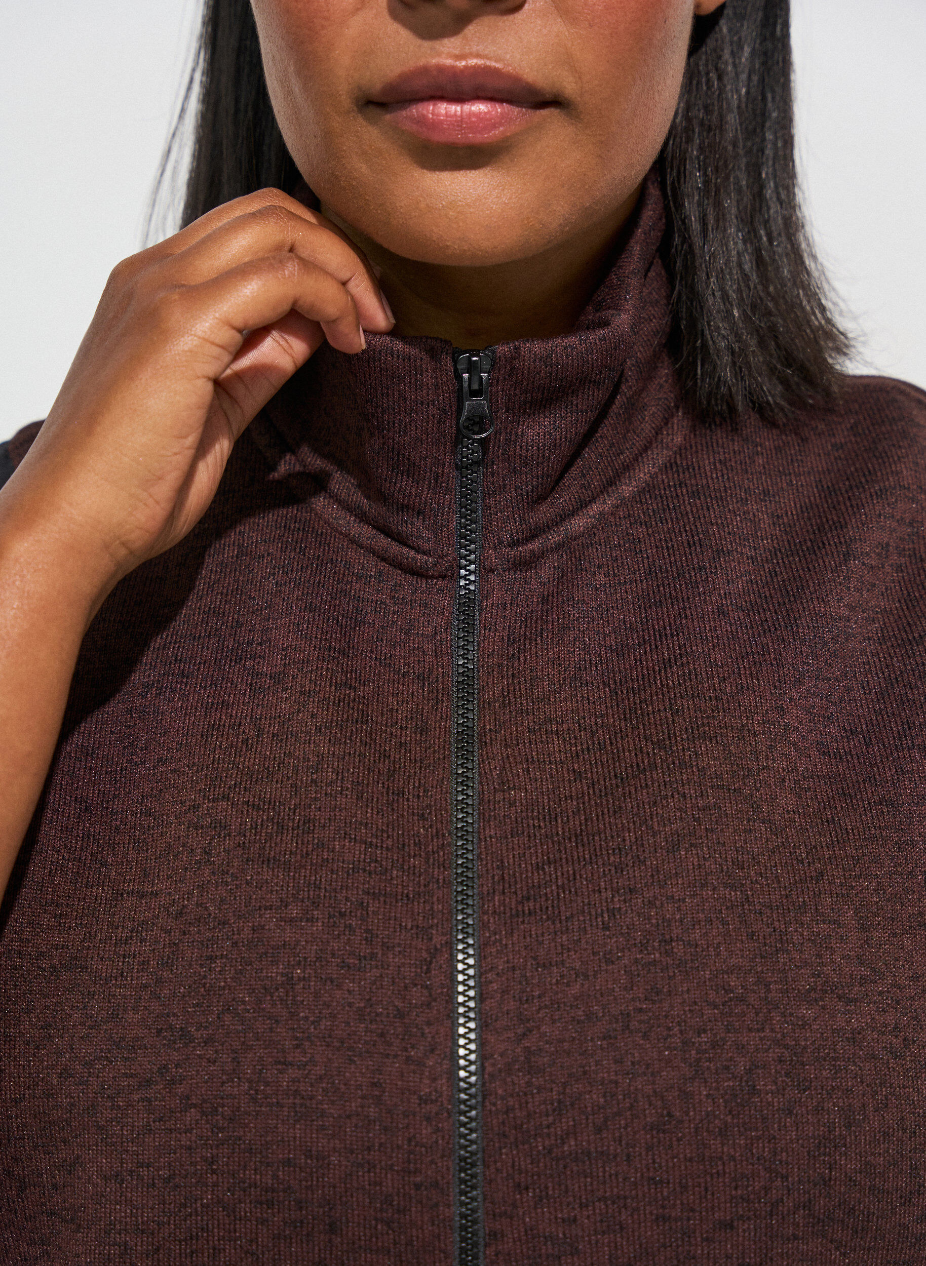 ZizzifashionVest with high neck and zipper, Brown, Model image number 3