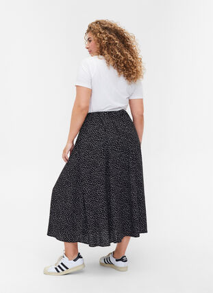 Viscose midi skirt with button and polka dots, Black w. Dot, Model image number 1