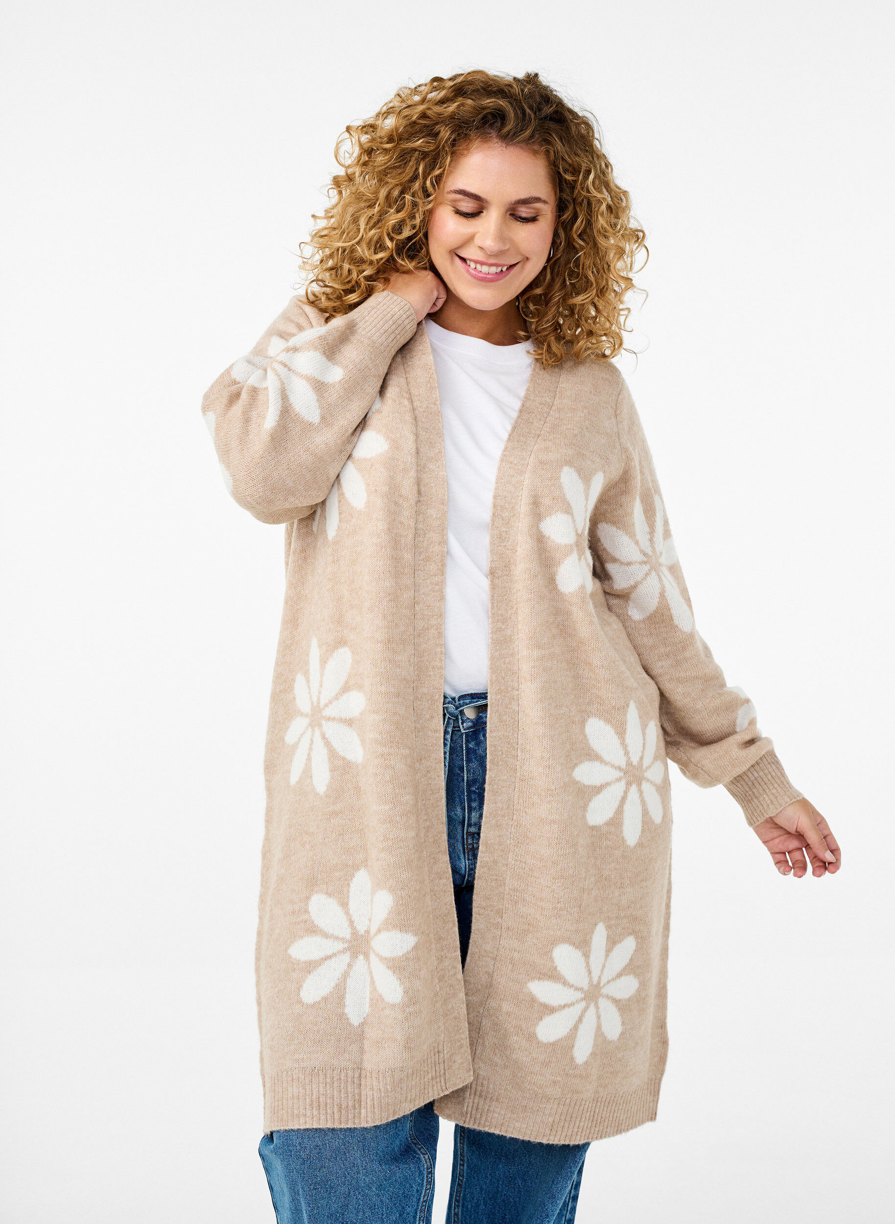Zizzifashion Long knitted cardigan with flowers, Simply Taupe Comb, Model image number 0