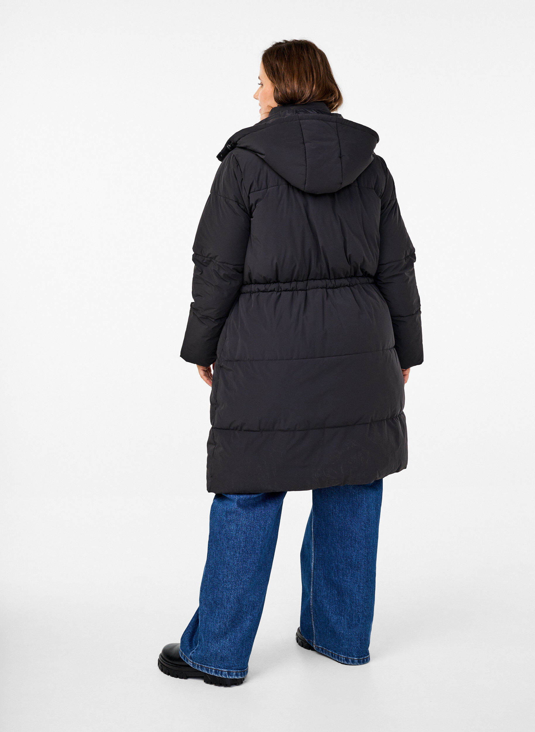 Zizzifashion Puffer coat with adjustable waist, Black, Model image number 2