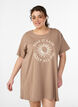 Long night T-shirt in organic cotton with print, Beige, Model image number 0