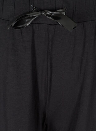 Viscose pyjama shorts with lace trim, Black, Packshot image number 2