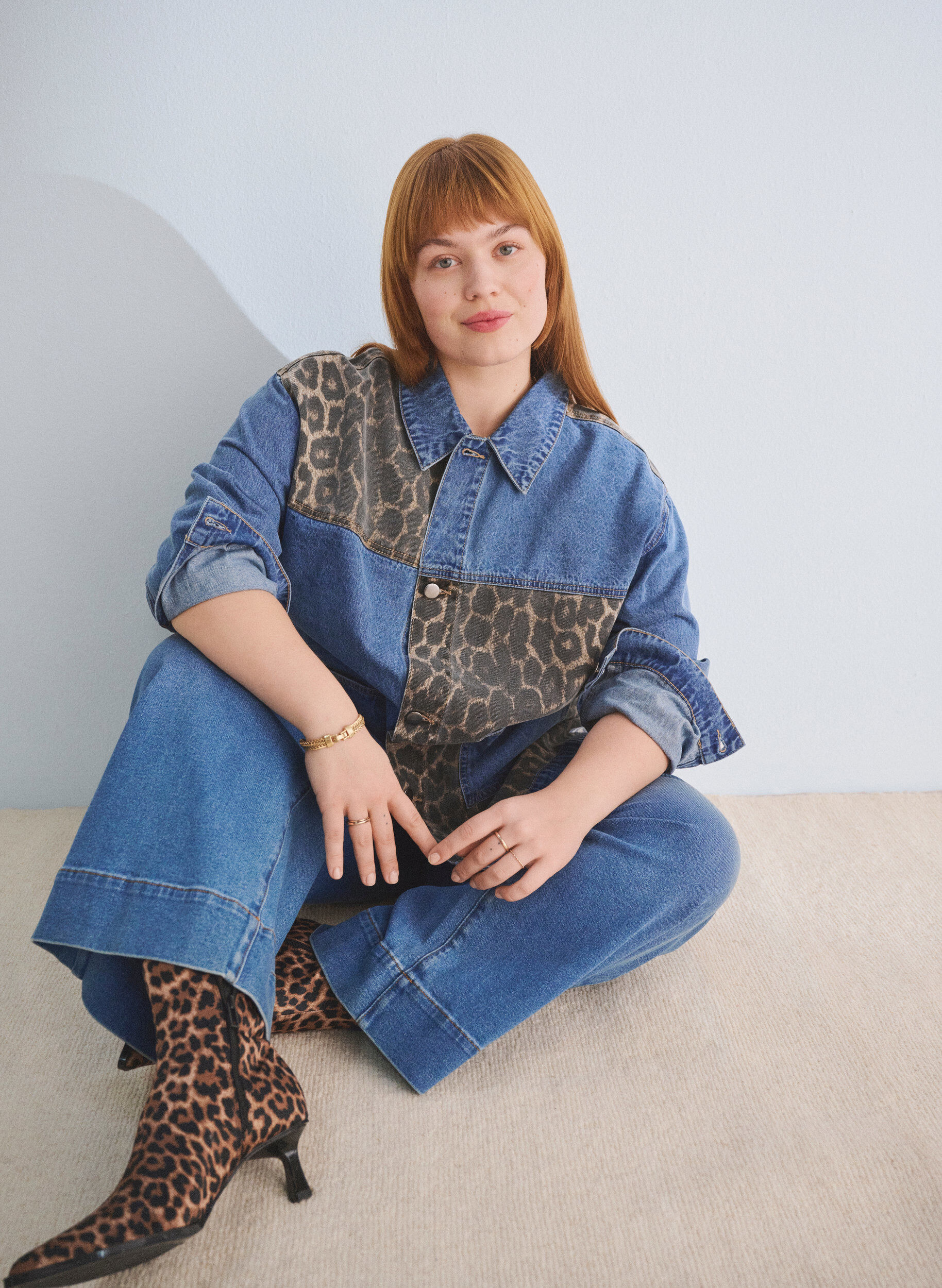 Zizzifashion Denim shirt with leopard print details, Blue, Image image number 0