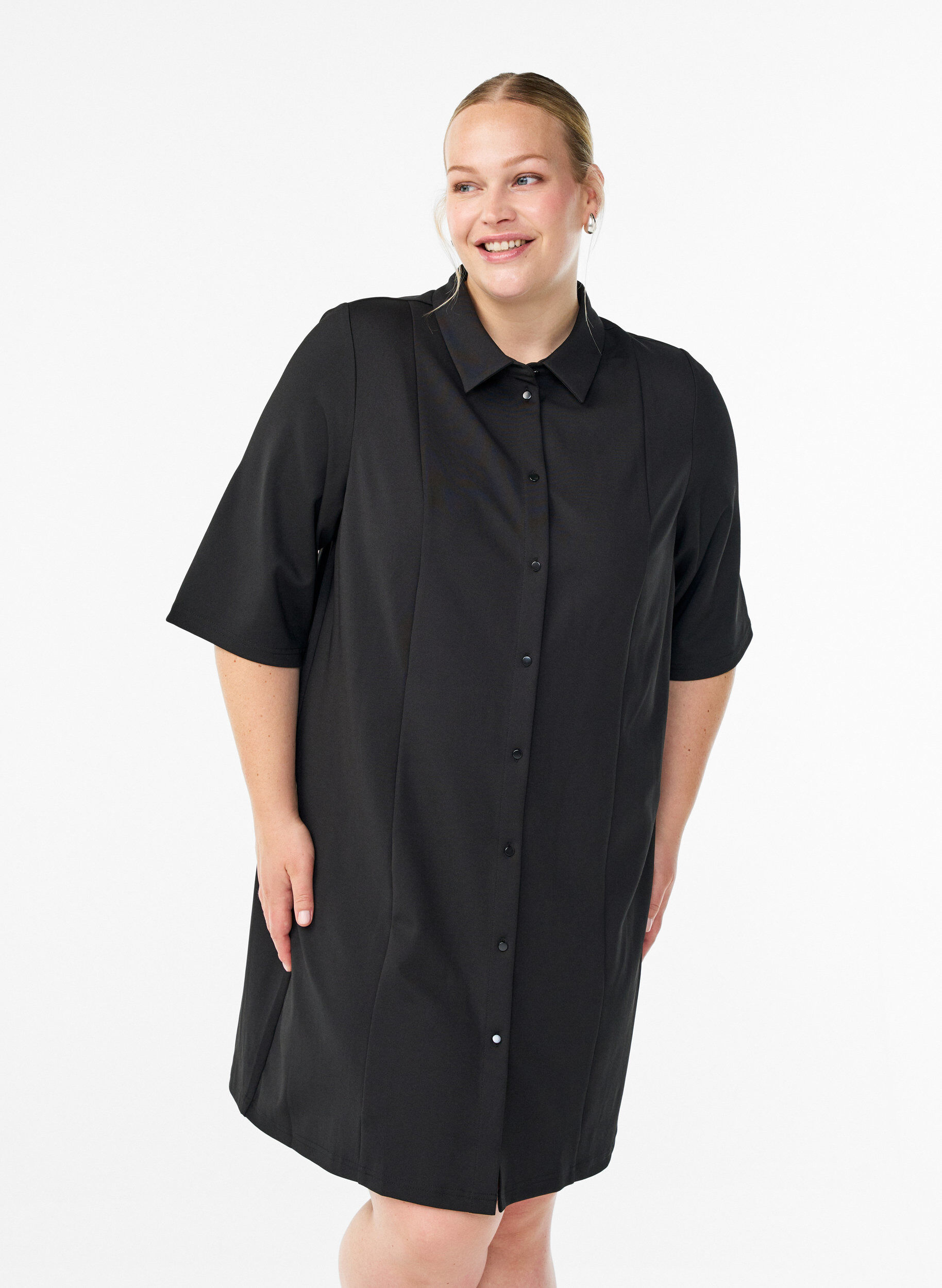Short shirt dress with 3/4 sleeves, Black, Model
