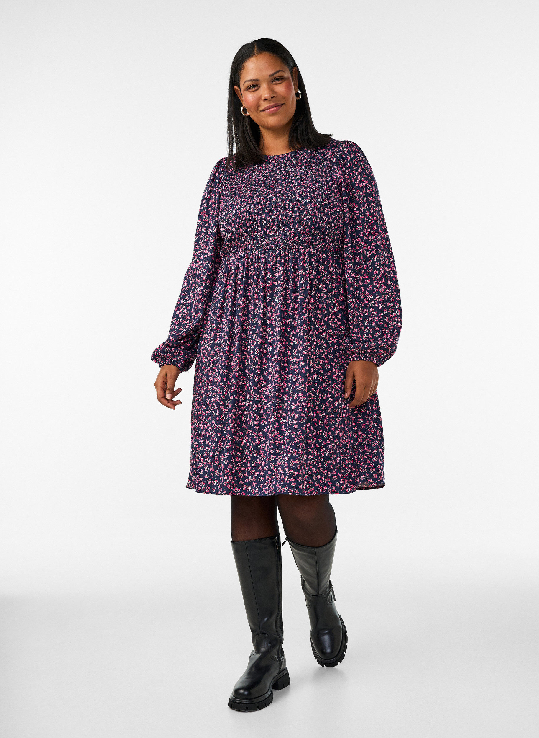ZizzifashionDress with a smocked top and ditsy floral pattern, Blue, Model image number 1