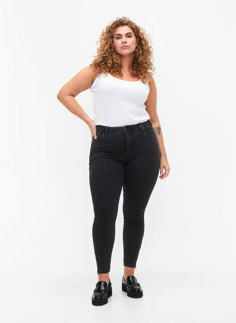 Cropped Amy jeans with a zip, Grey, Model image number 1